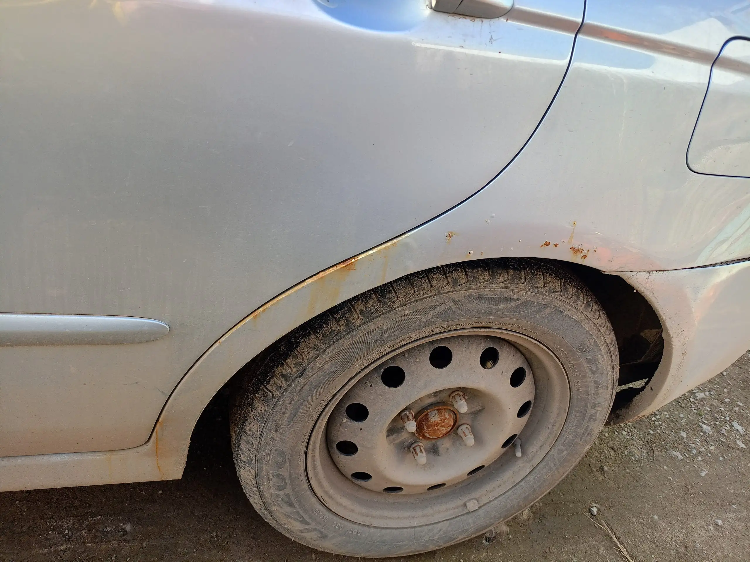 Kia Cerato 2006 г.в. с пробегом 300+ тыс.км - Легковые автомобили (Авто) в Волгоград