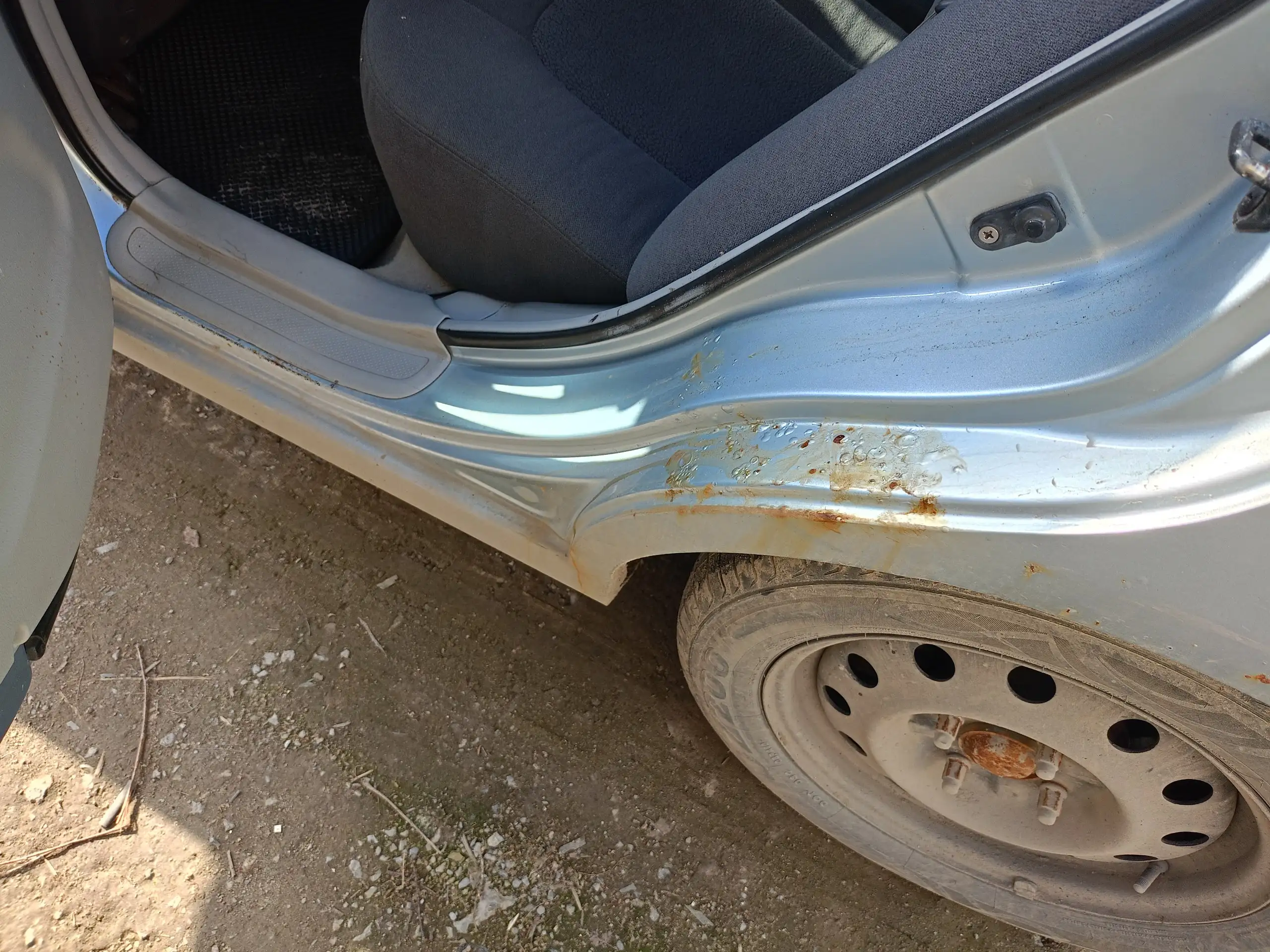 Kia Cerato 2006 г.в. с пробегом 300+ тыс.км - Легковые автомобили (Авто) в Волгоград