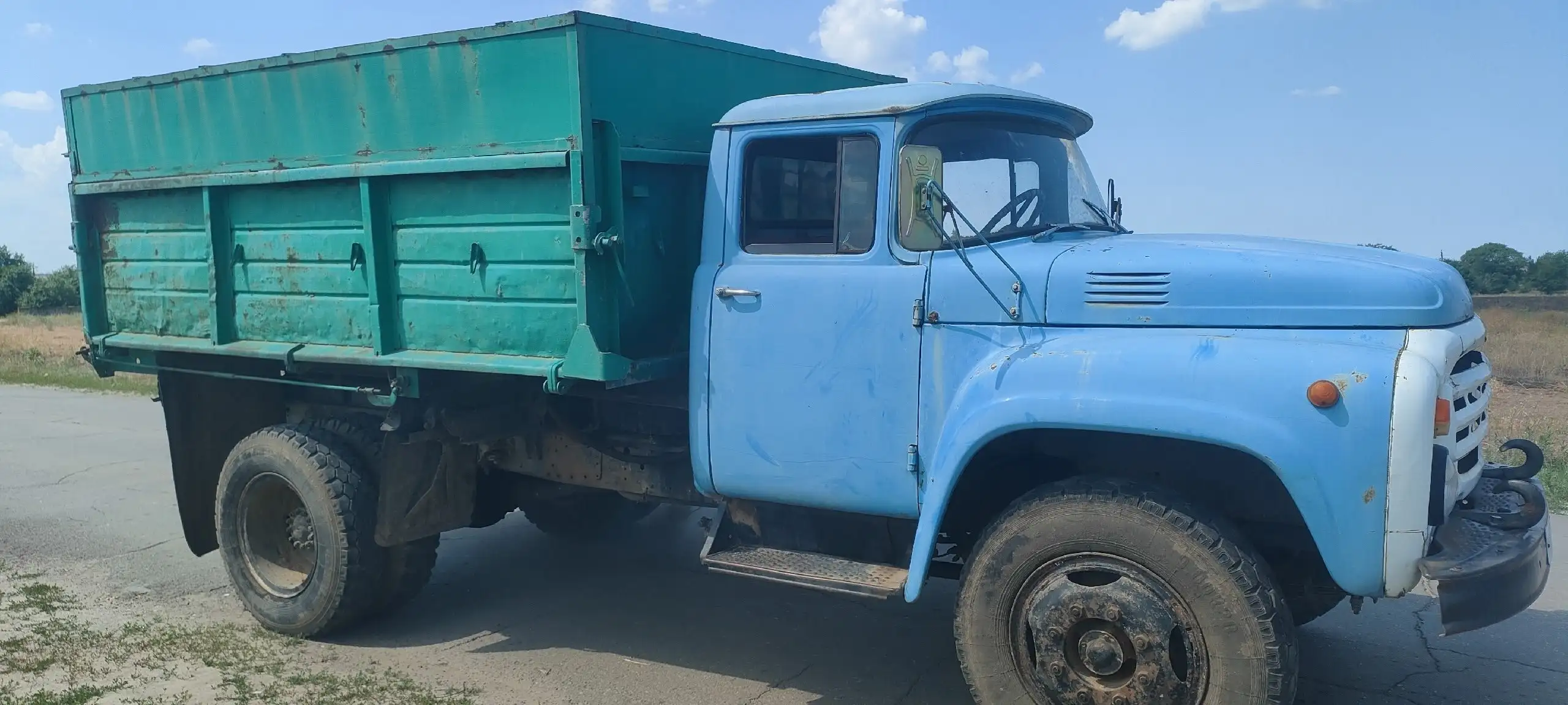 Продается ЗИЛ Дизель Самосвал в отличном состоянии - Грузовики (Авто) в Волгоград