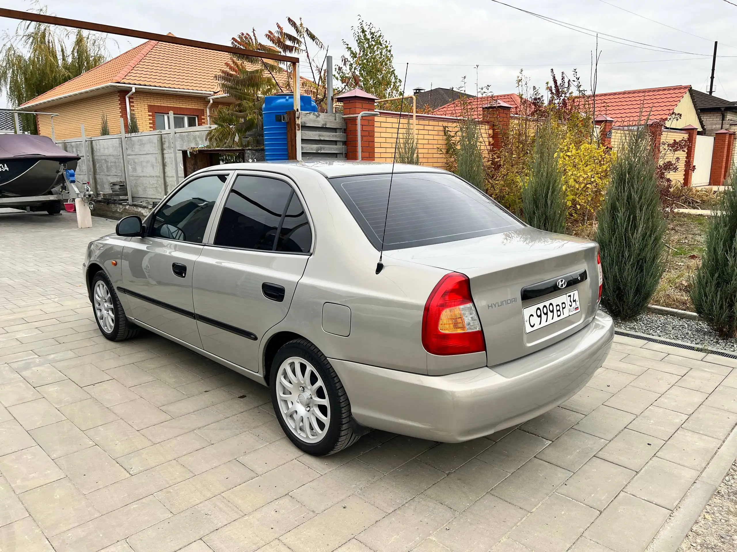 Продажа Hyundai Accent 2008 года - Авто в Волгоград