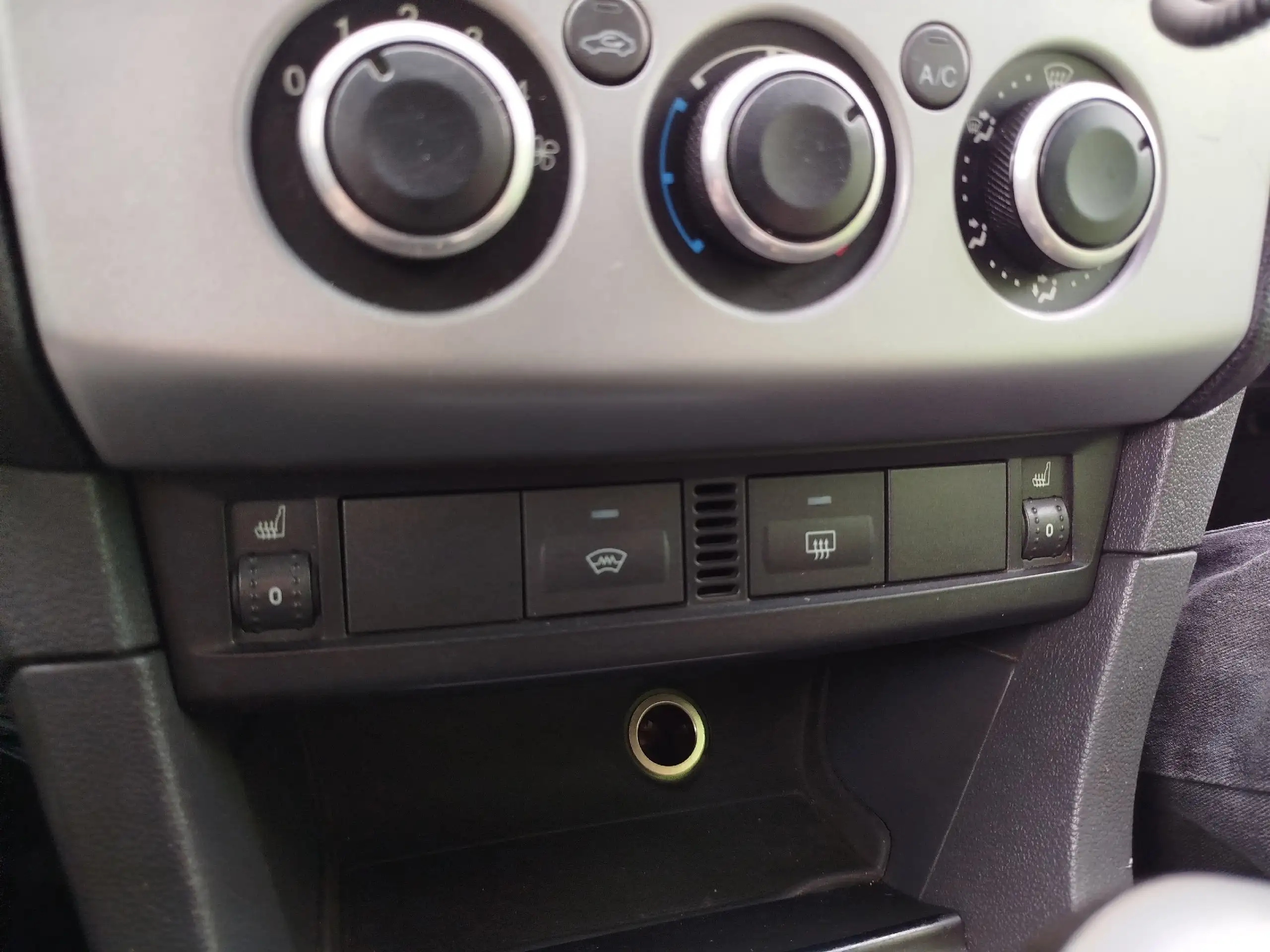 Ford Focus 2005 года выпуска - Авто в Волгоград