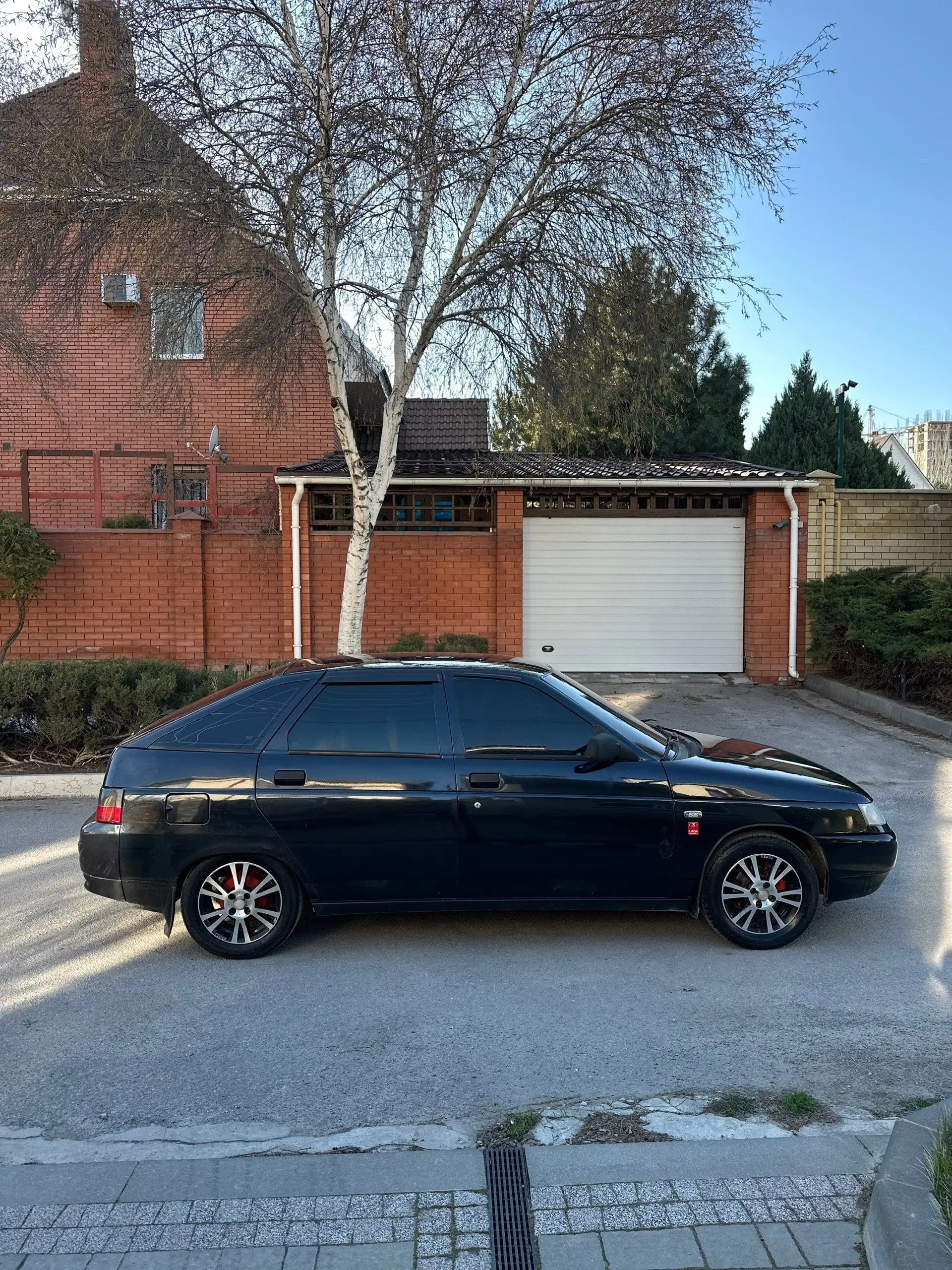 ВАЗ 2112 2007 года выпуска, МКПП - Легковые автомобили (Авто) в Волгоград