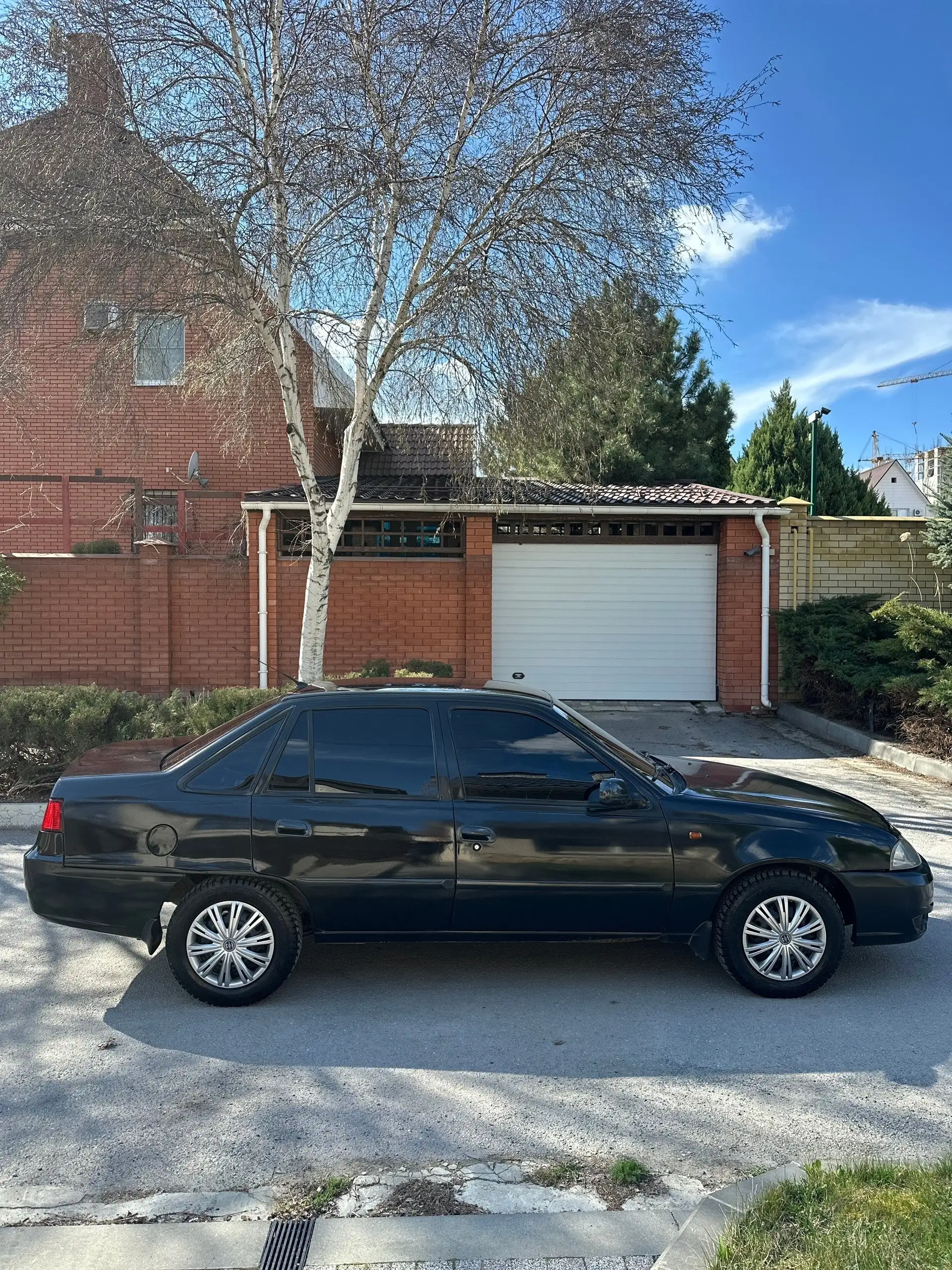 Продажа Daewoo Nexia 2012 года выпуска - Авто в Волгоград