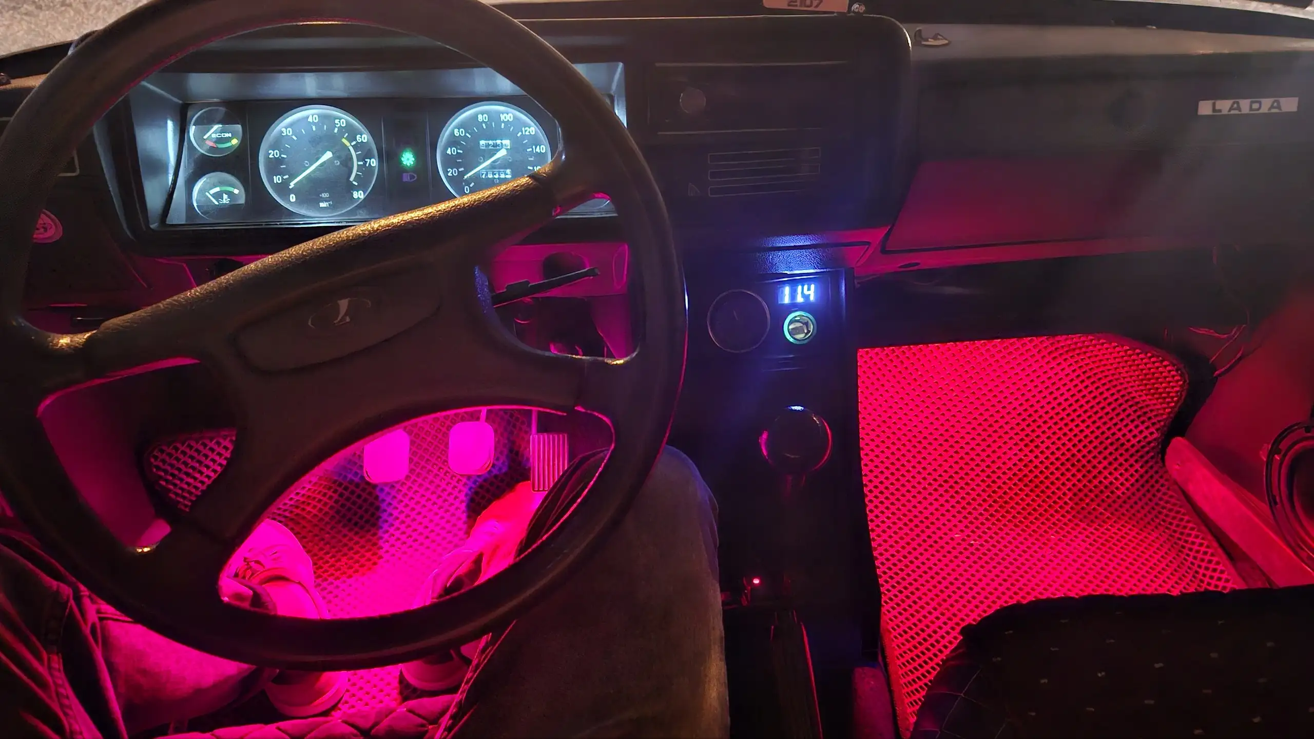 ВАЗ 2107 2004 года с пробегом 84 000 км - Легковые автомобили (Авто) в Волгоград