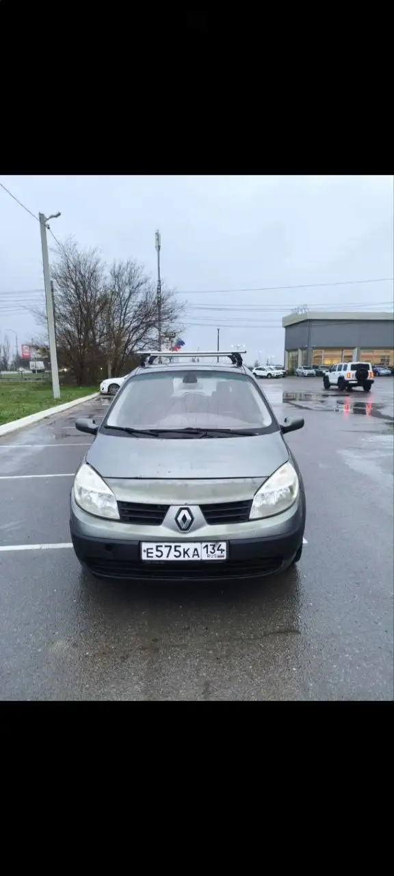 Продажа автомобиля Renault Scenic 2004 года с пробегом 220000 км - Авто в Волгоград