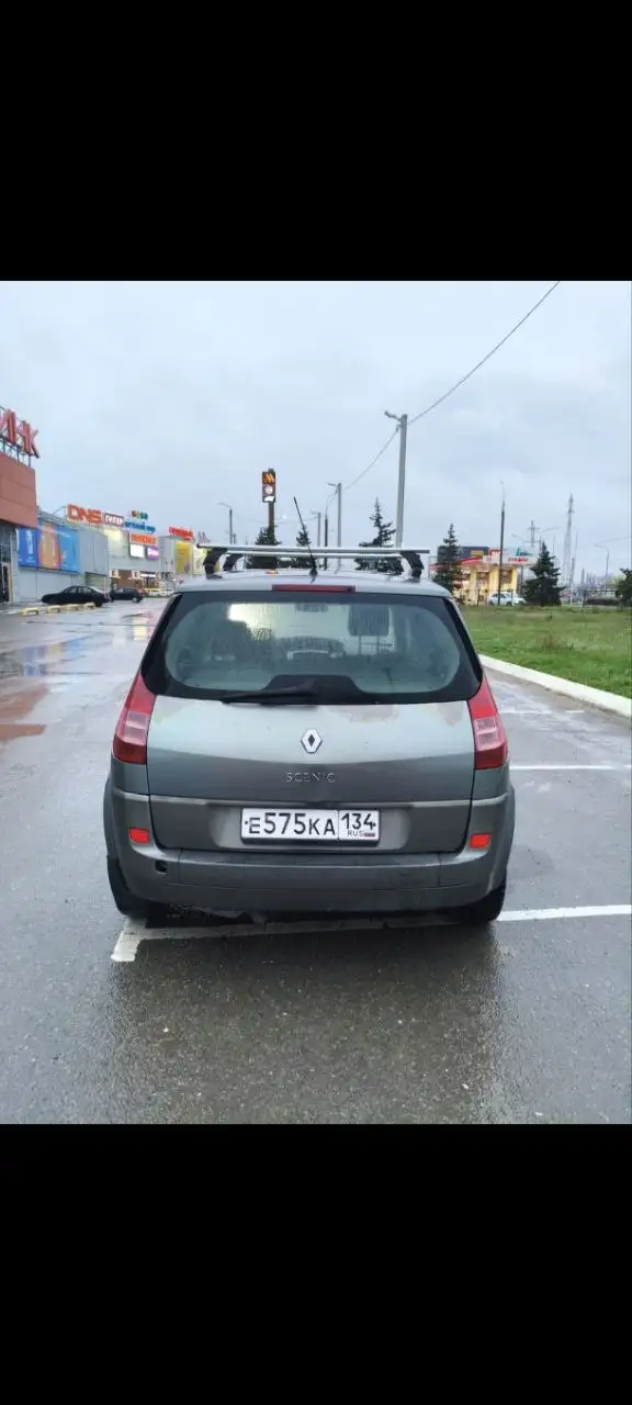 Продажа автомобиля Renault Scenic 2004 года с пробегом 220000 км - Авто в Волгоград