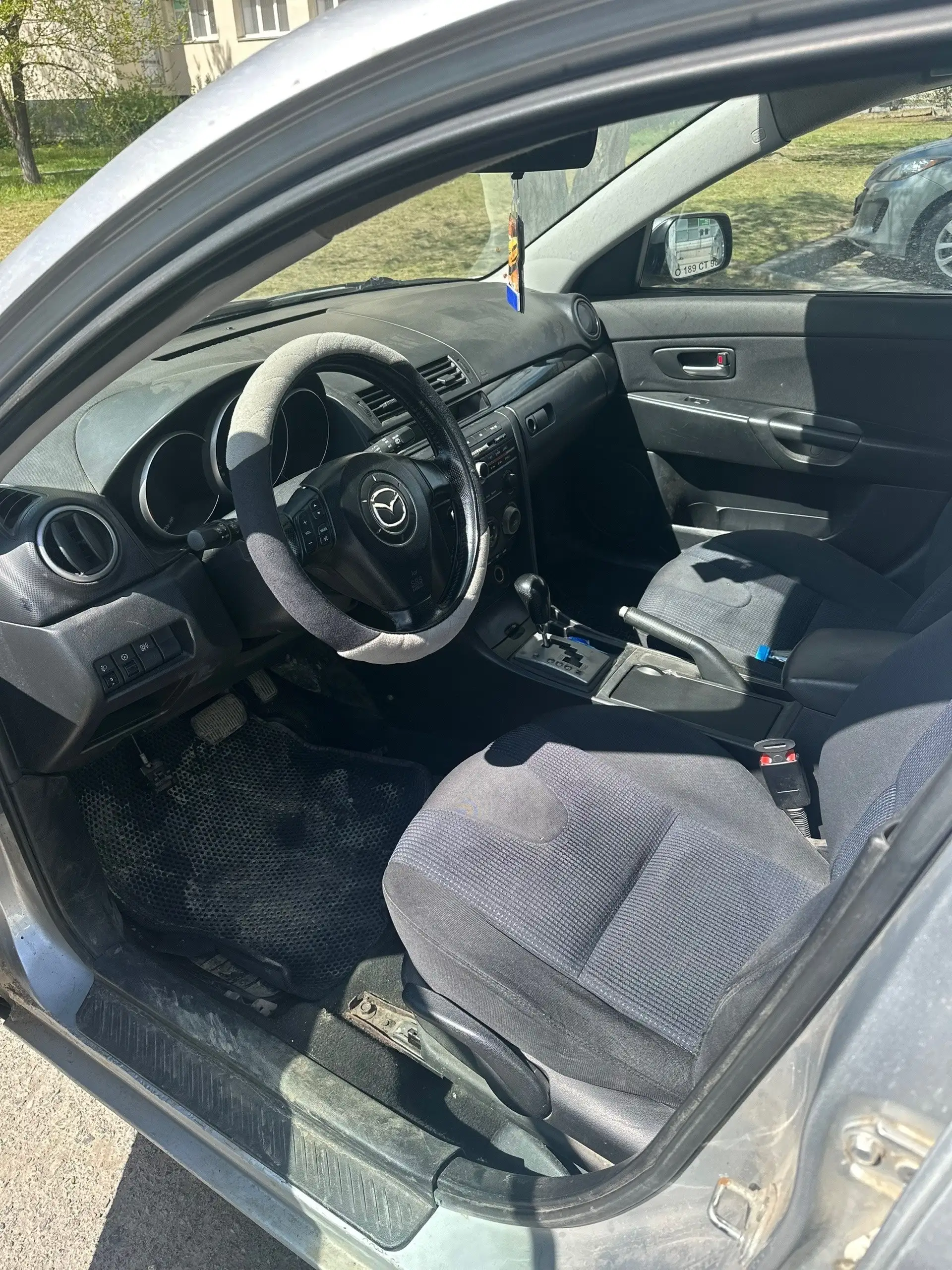 Mazda 1.6 АТ - Авто в Волгоград