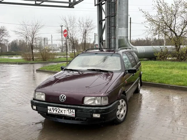 Volkswagen Passat B3 1993 универсал - Легковые автомобили в Волжский