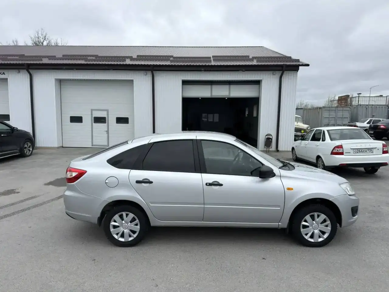 Лада Гранта 2016, 87 тыс км - Легковые автомобили (Авто) в Волгоград