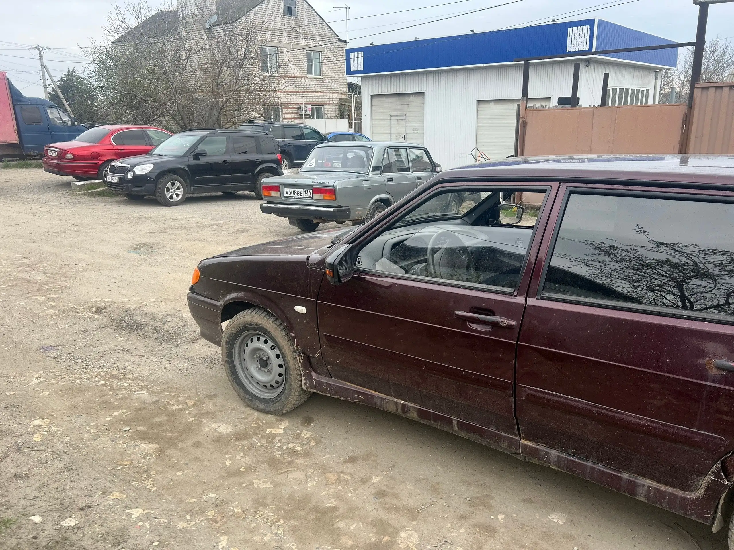 ВАЗ 2114 2011 года в хорошем состоянии, требуется косметический ремонт порогов - Легковые автомобили (Авто) в Волгоград