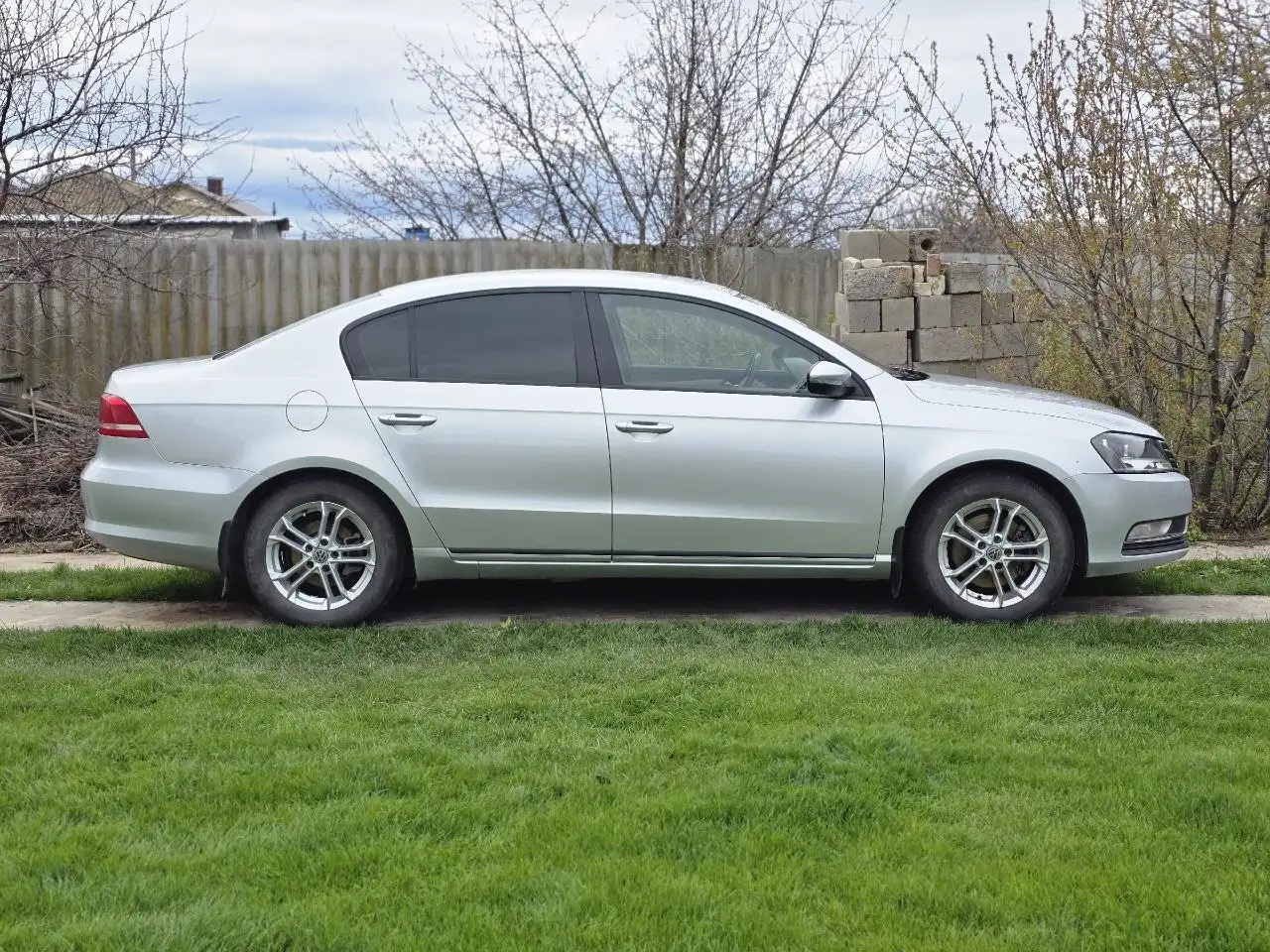 Volkswagen Passat B7 2011 - Легковые автомобили (Авто) в Волгоград