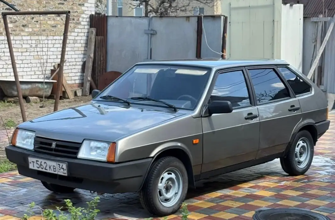 ВАЗ 2109, 2000 г.в., 276 000 км - Легковые автомобили (Авто) в Волгоград