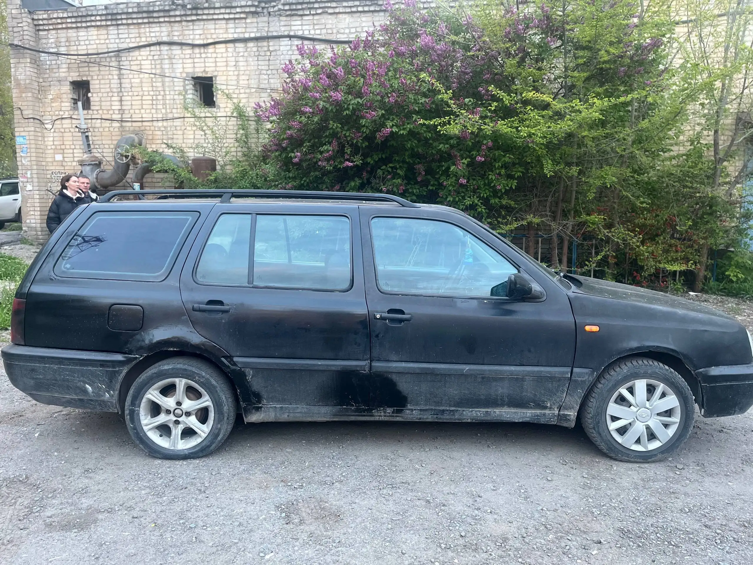 Volkswagen Golf 1997, 230000 км - Легковые автомобили (Авто) в Волгоград