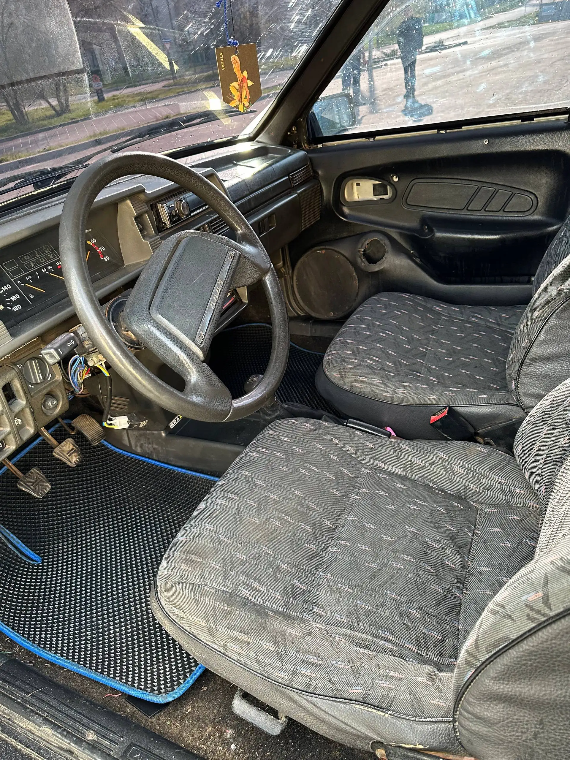 ВАЗ 21099 1998 - Легковые автомобили (Авто) в Волгоград
