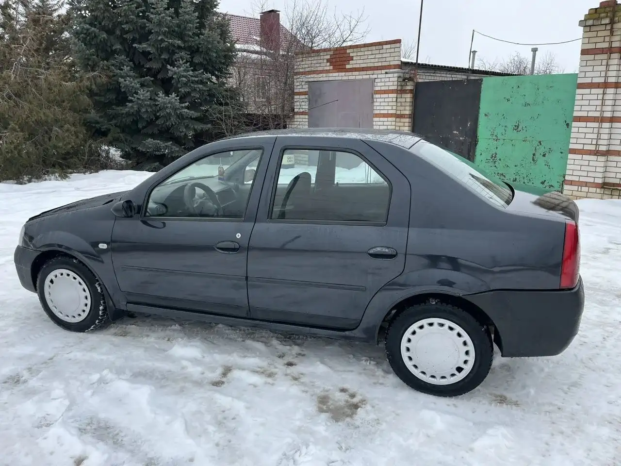 Renault Logan 1.6 MT 2006 - Легковые автомобили (Авто) в Михайловка