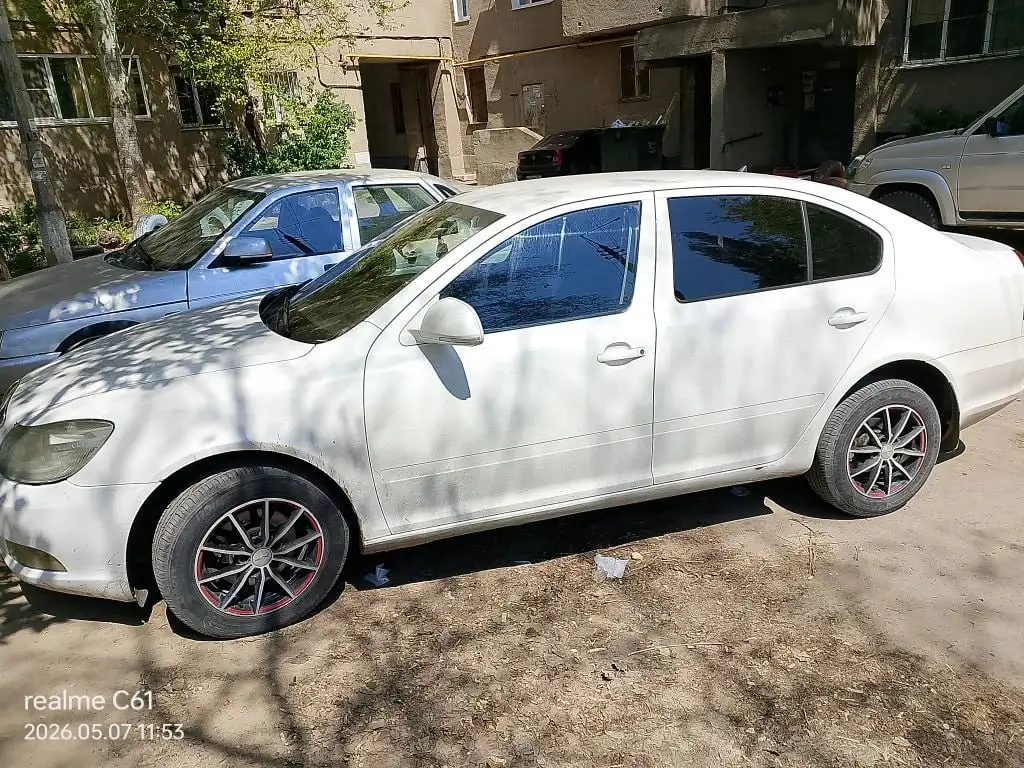 Шкода Октавия 2013 - Легковые автомобили (Авто) в Волжский