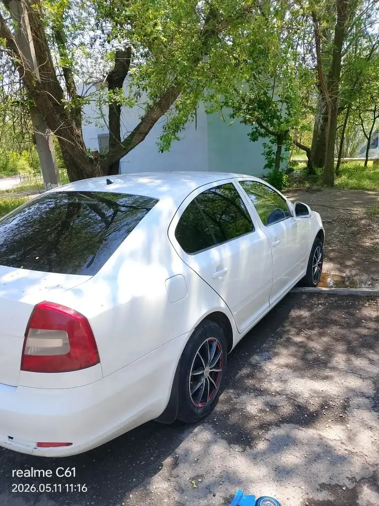 Шкода Октавия 2013 - Легковые автомобили (Авто) в Волжский