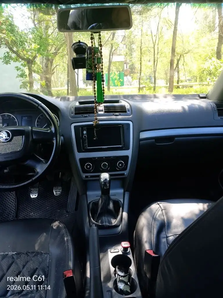 Шкода Октавия 2013 - Легковые автомобили (Авто) в Волжский