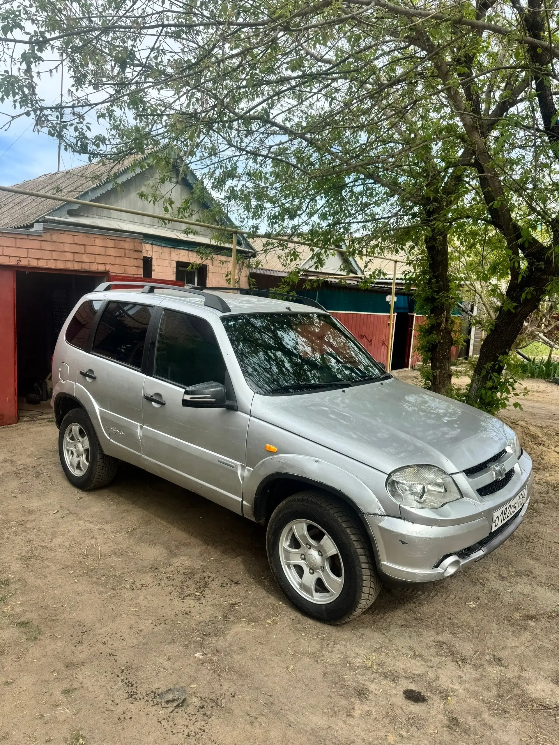 Chevrolet Niva 2009, 220 000 км - Легковые автомобили (Авто) в Калач-на-Дону
