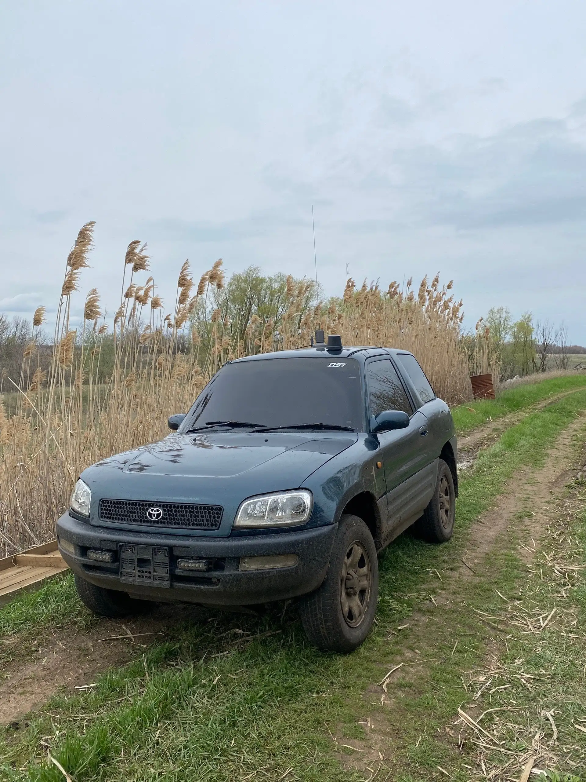 Toyota RAV4 1994 года - Легковые автомобили (Авто) в Волгоград