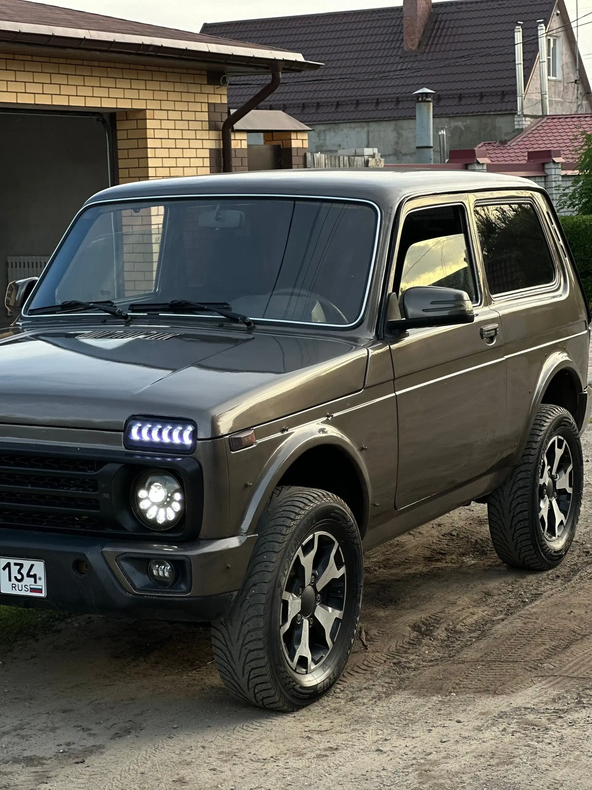 Нива 2015 г. - Легковые автомобили (Авто) в Волгоград