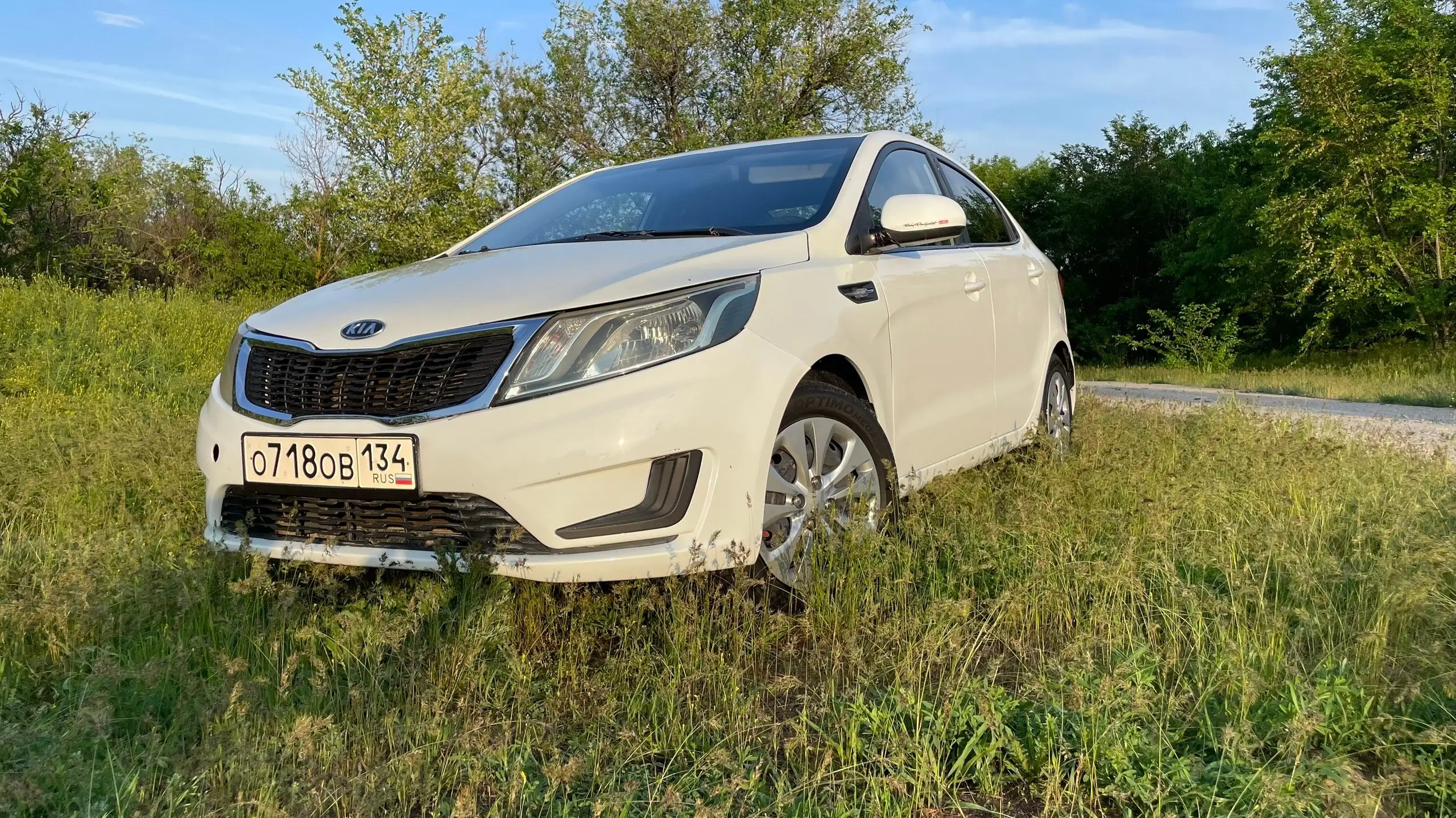 Kia 2012 с ГБО, пробег 1.4 л - Легковые автомобили (Авто) в Волгоград