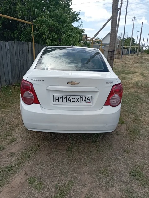Chevrolet Aveo 2015 - Легковые автомобили в Волгоград