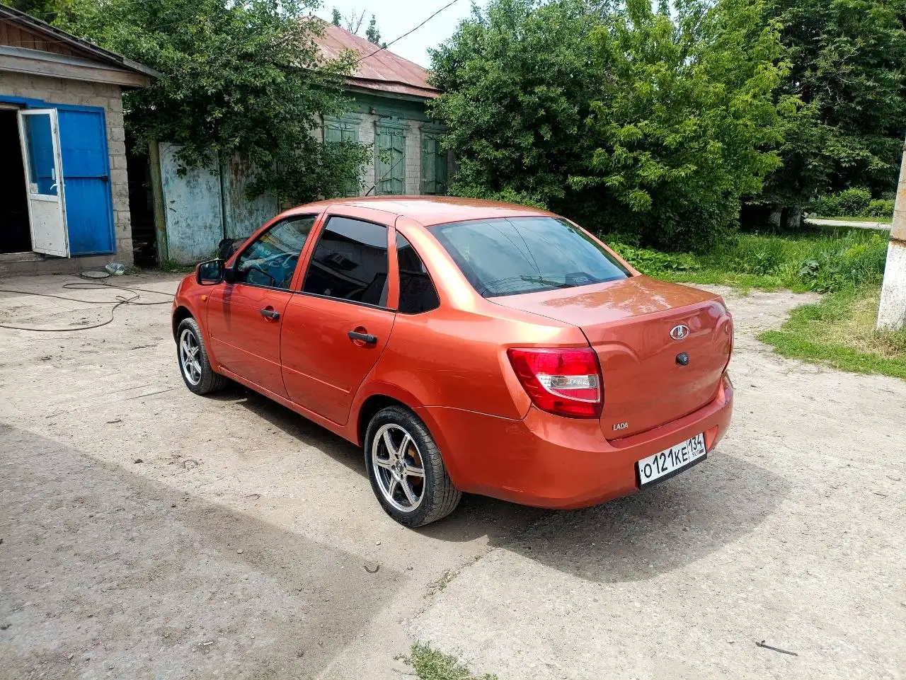Лада Гранта 2013 года - Авто в Елань