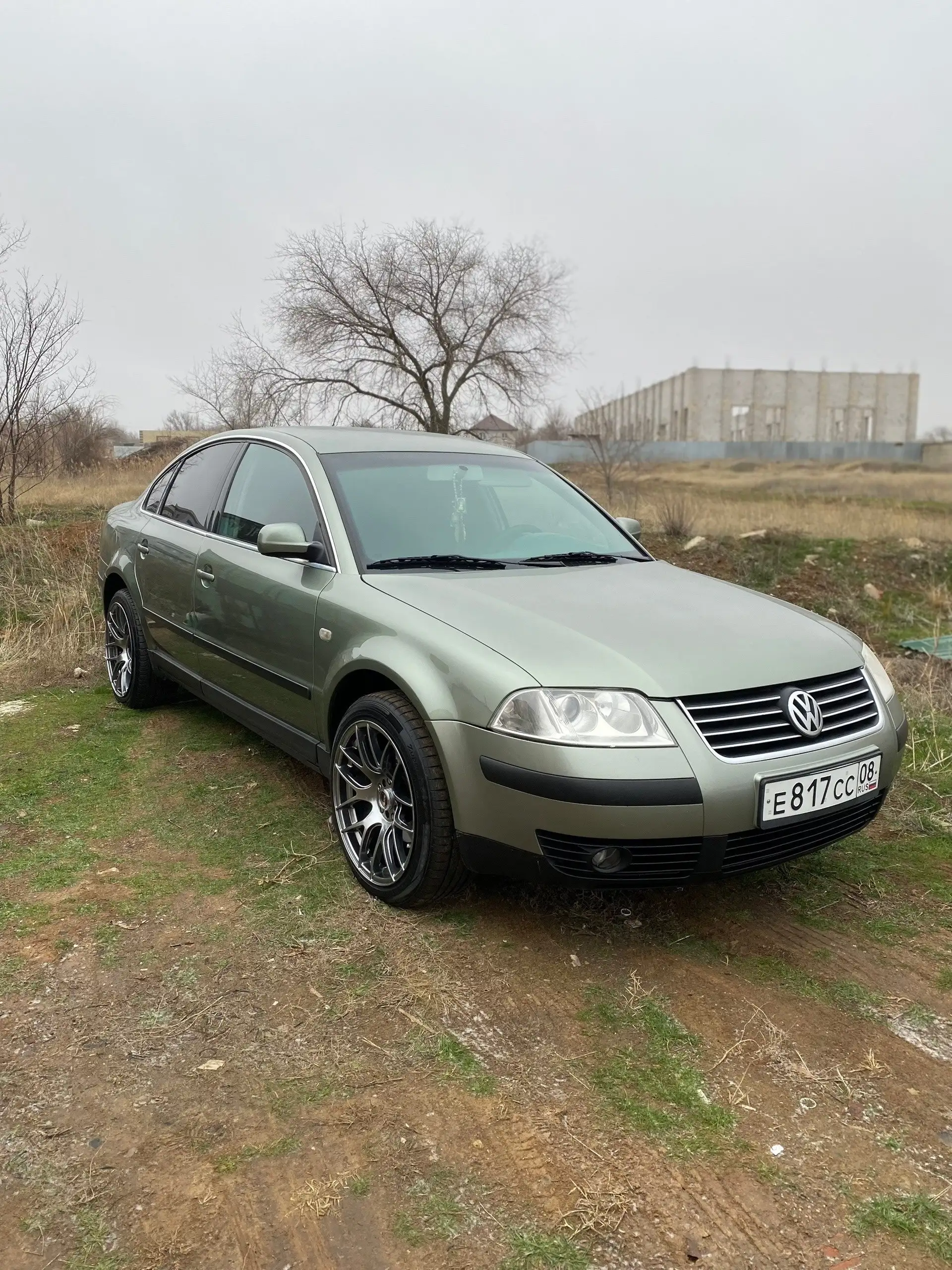 Volkswagen Passat 2001 1.8 Турбо - Легковые автомобили (Авто) в Элиста