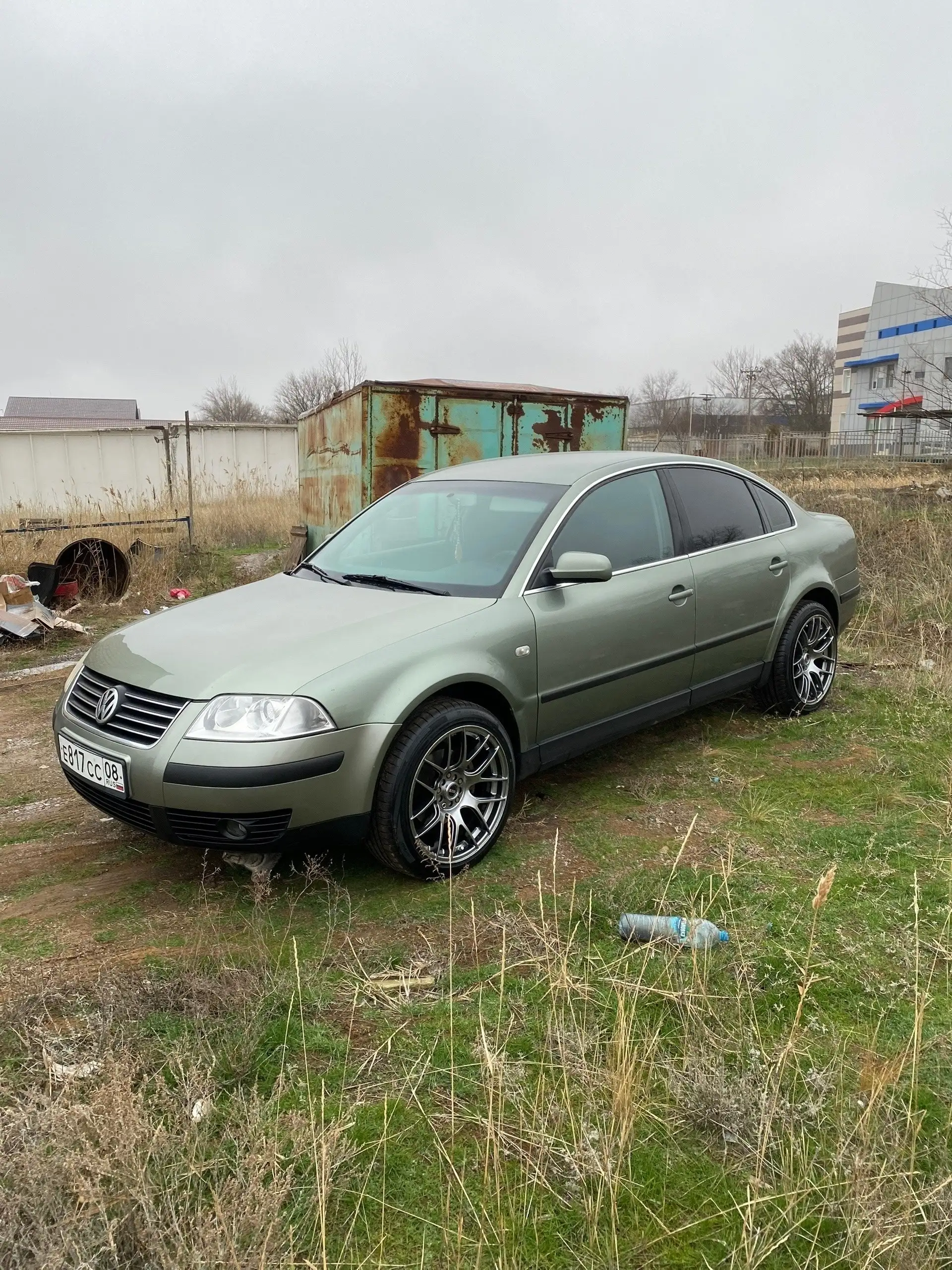 Volkswagen Passat 2001 1.8 Турбо - Легковые автомобили (Авто) в Элиста