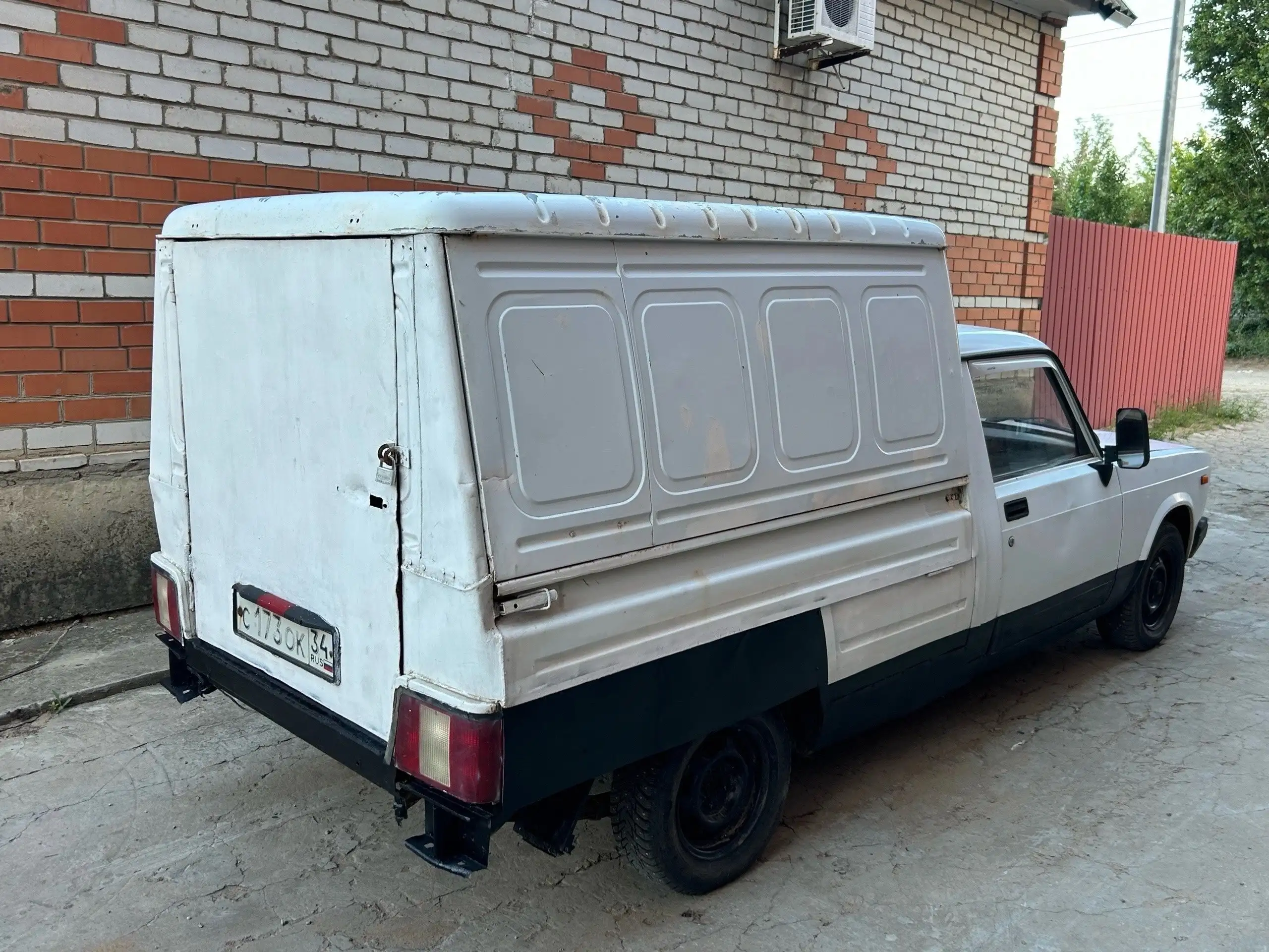 ИЖ 2012 г.в. в хорошем состоянии - Легковые автомобили (Авто) в Волгоград