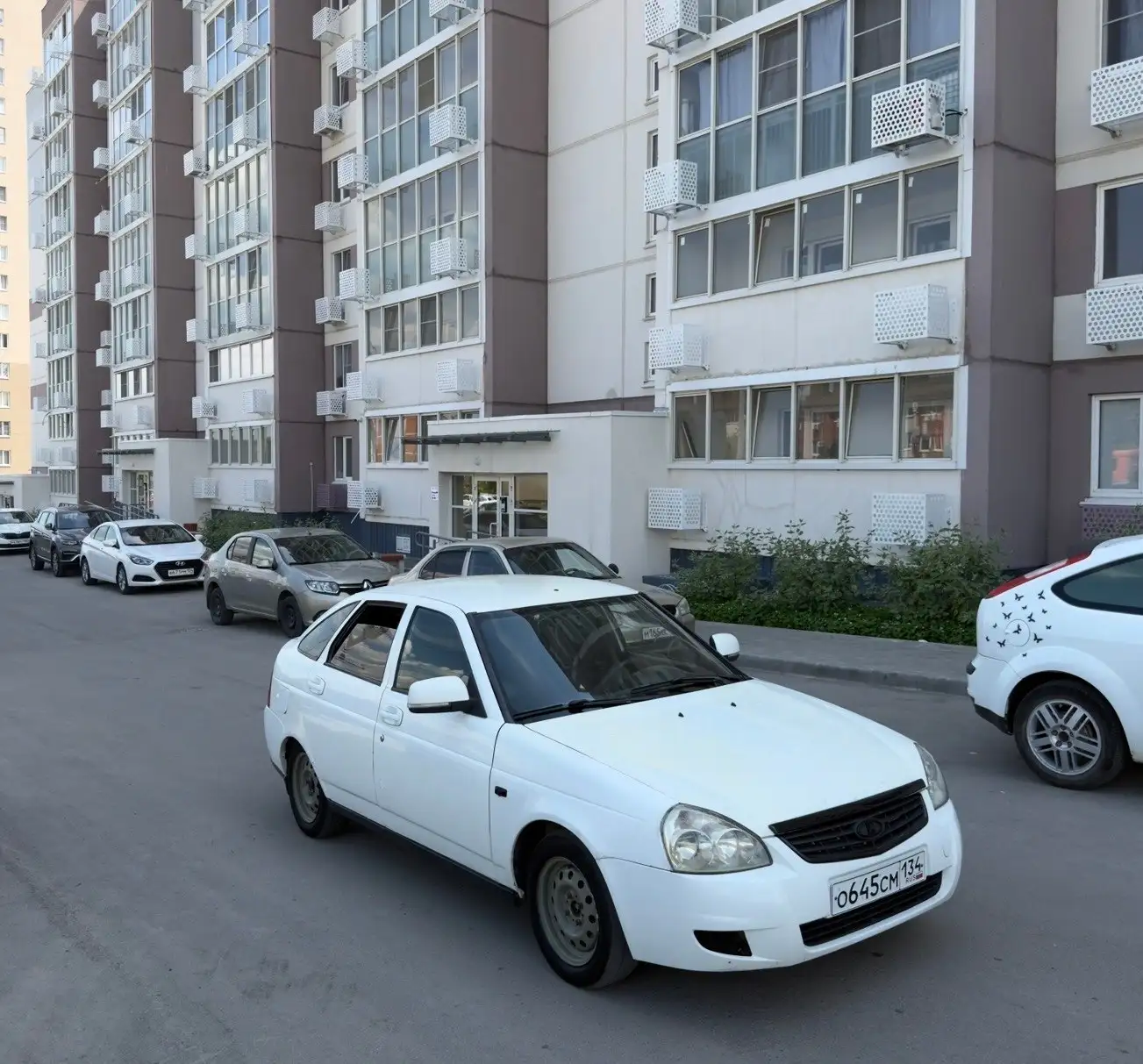 Lada Priora 2011 г.в. - Легковые автомобили (Авто) в Волгоград