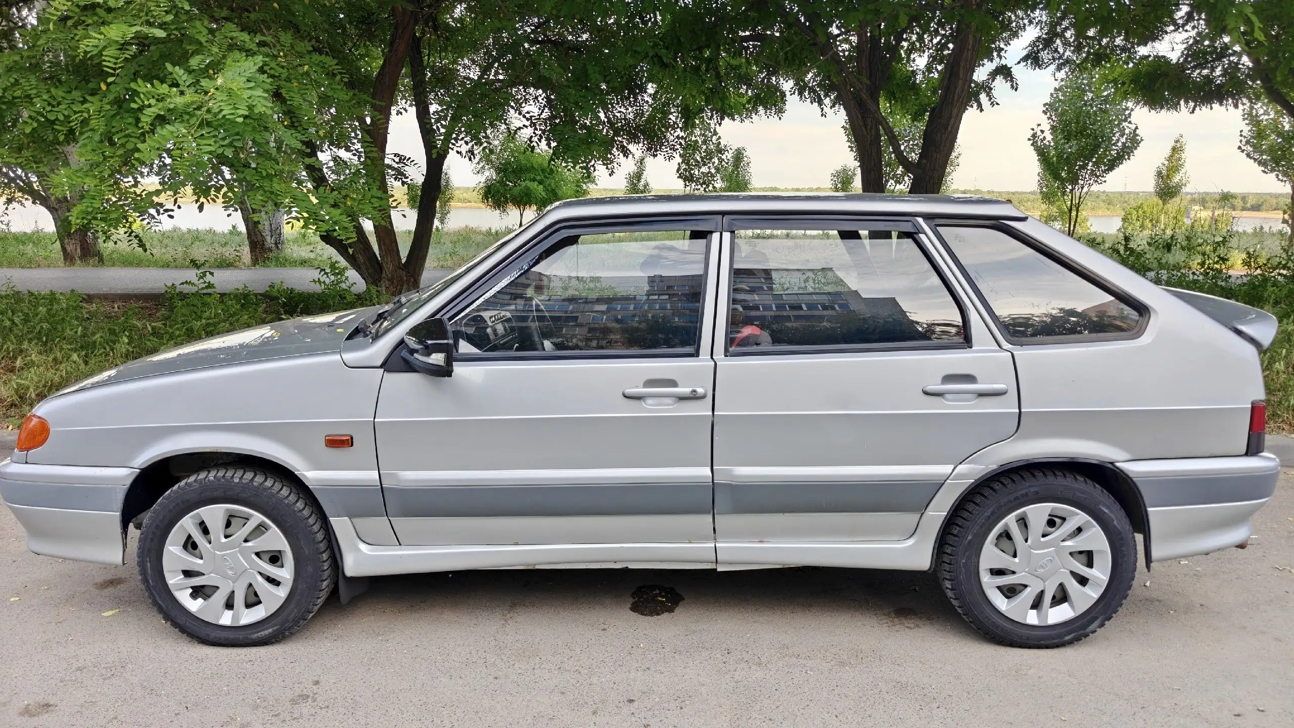 ВАЗ 2114 2004 года - Легковые автомобили (Авто) в Волгоград