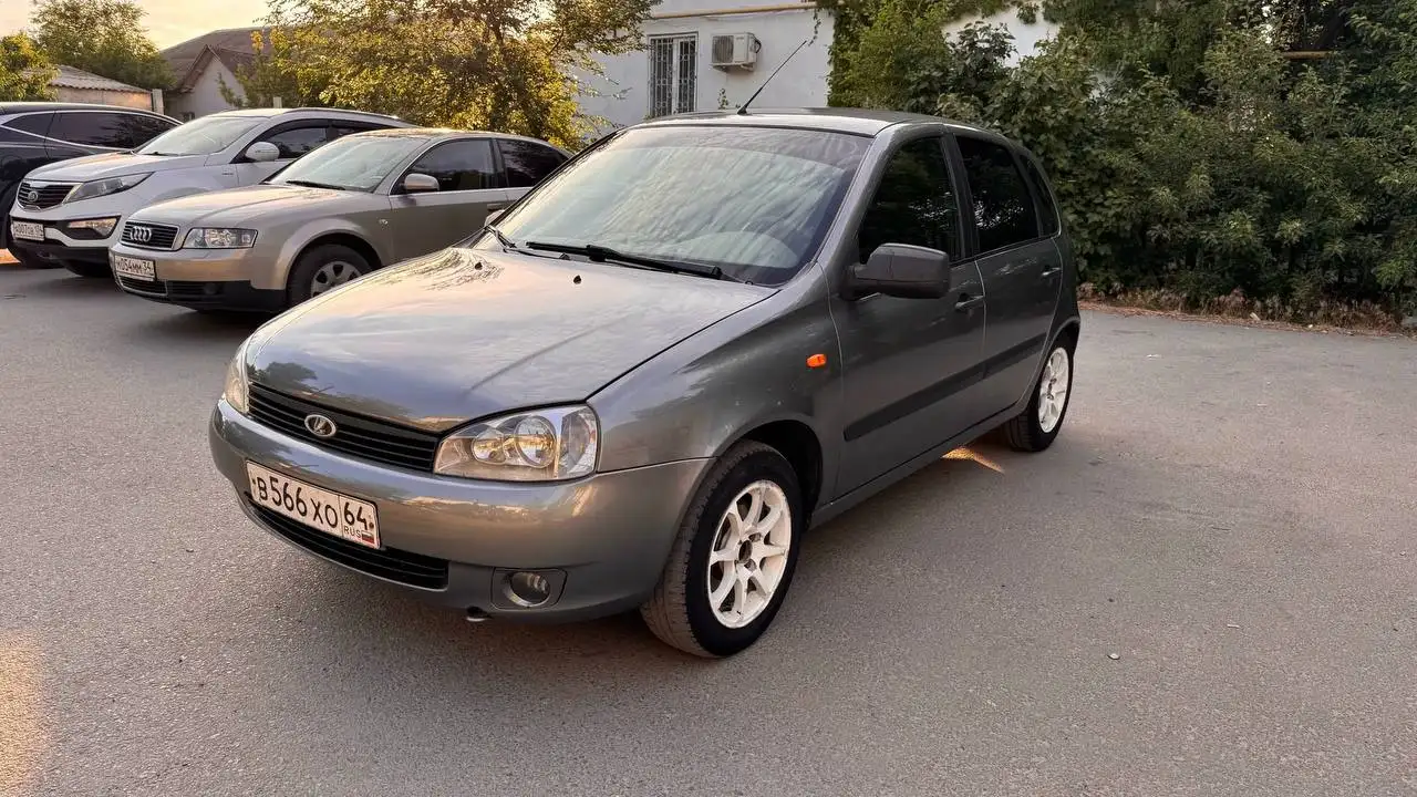 Лада Калина 2011 - Легковые автомобили (Авто) в Волгоград