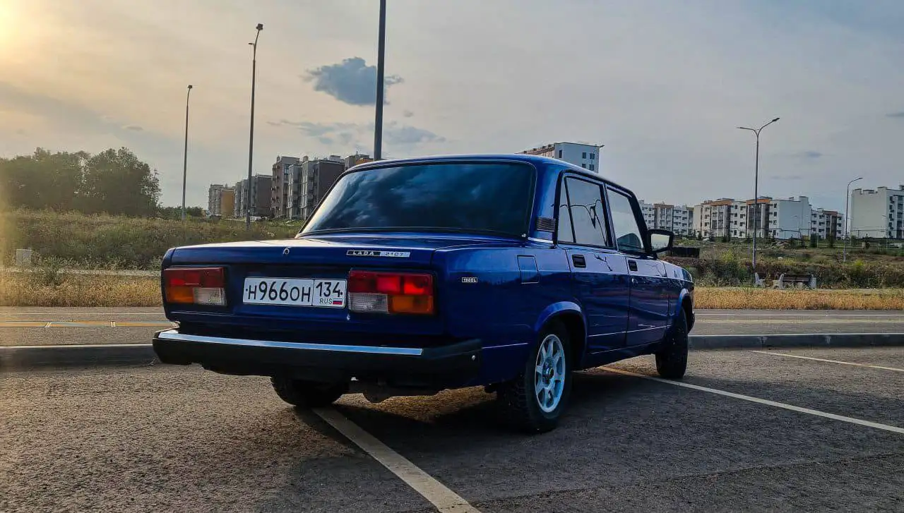 ВАЗ 2107 2000 г.в. - Легковые автомобили (Авто) в Волгоград
