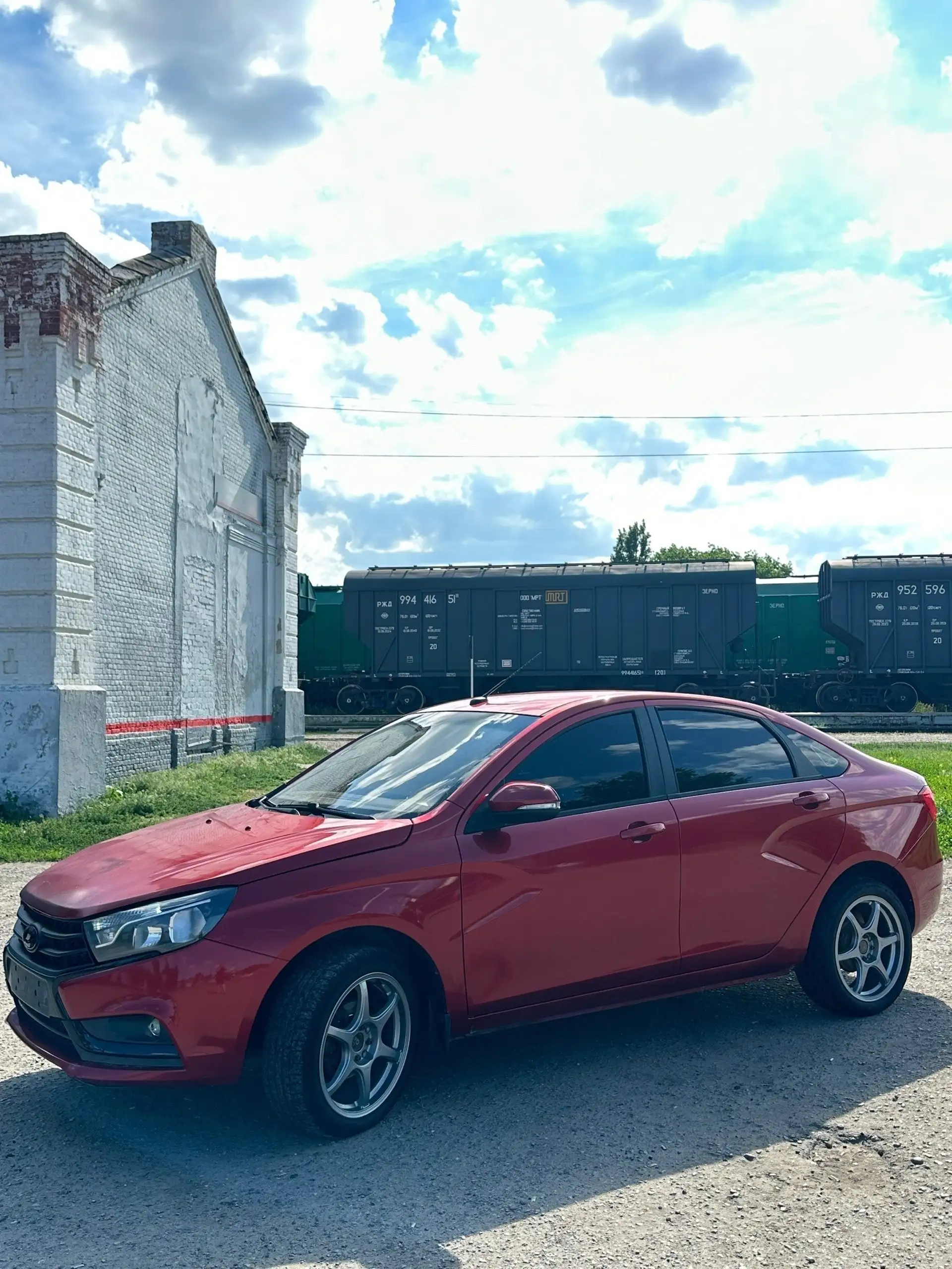 Lada Vesta 2017 в хорошем состоянии - Легковые автомобили (Авто) в Волгоград