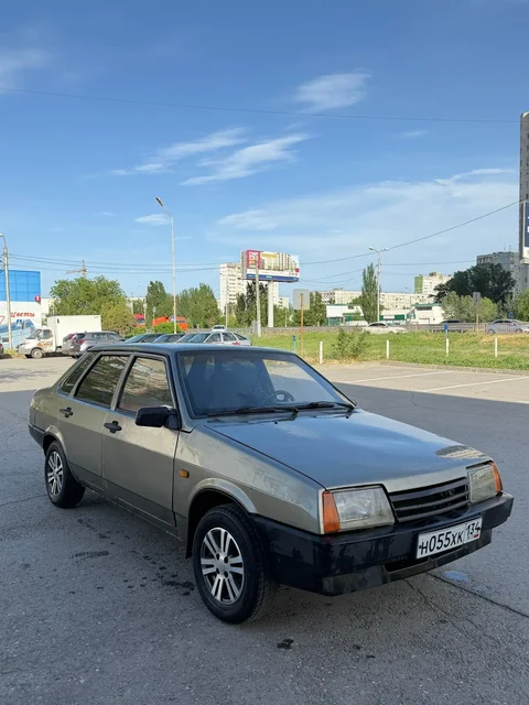 ВАЗ 21099, 2001 год - Renault Logan в Волгоград