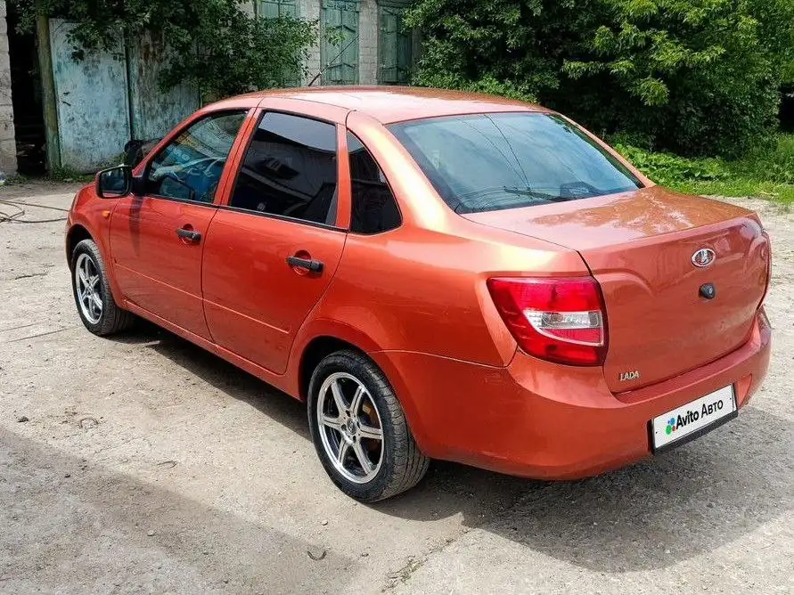 Лада Гранта 2013 - Легковые авто (Авто) в Елань