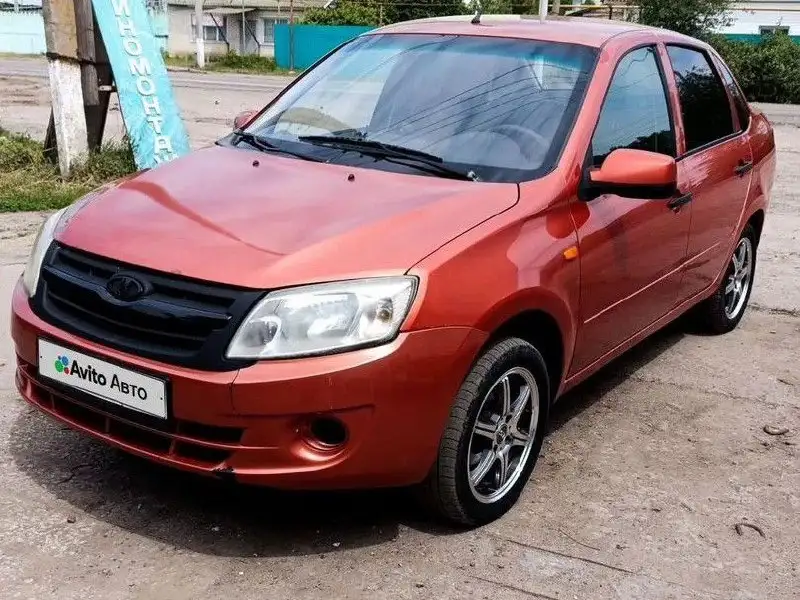 Лада Гранта 2013 - Легковые авто (Авто) в Елань