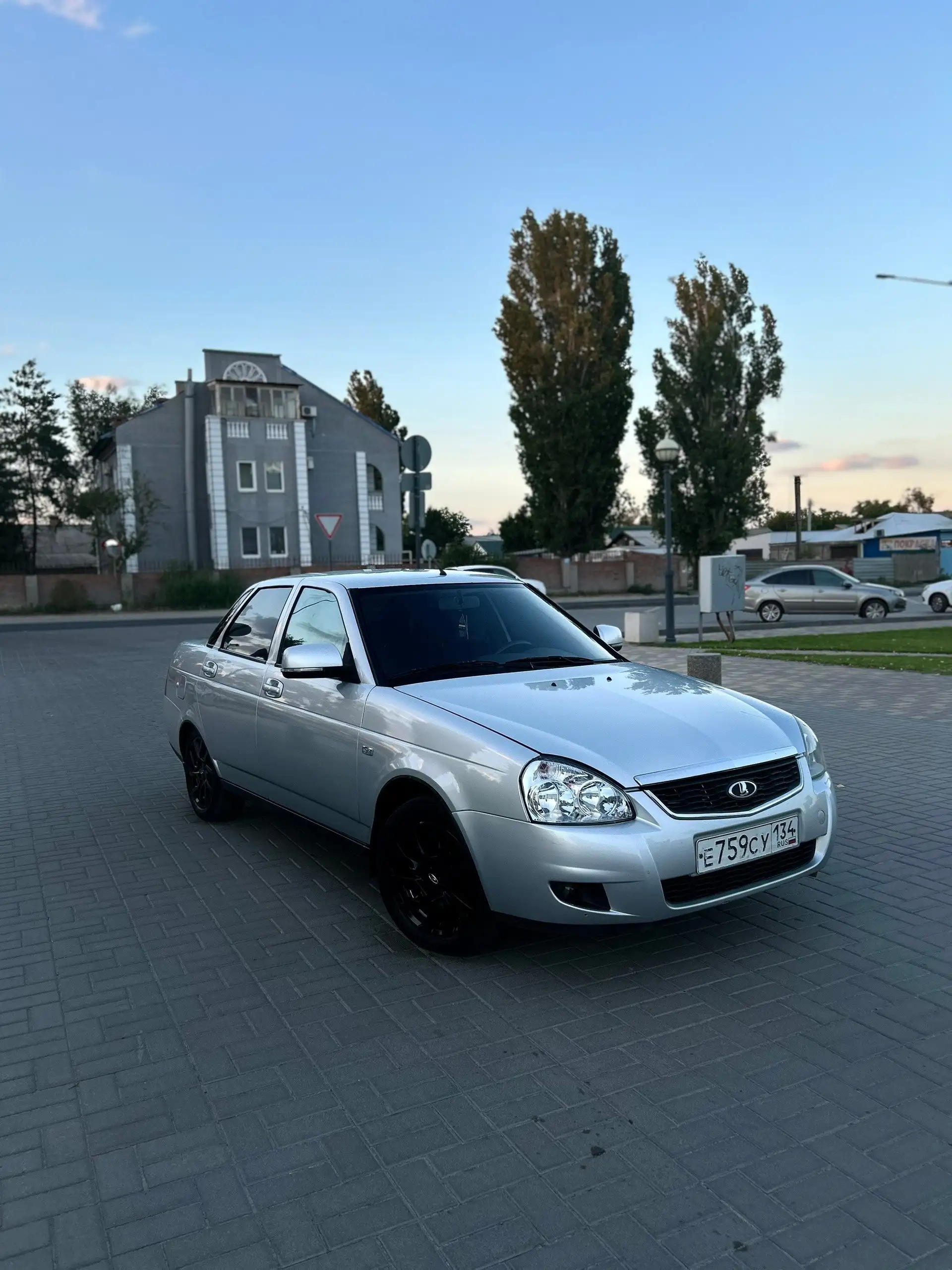 Lada Priora 2 2016 - Легковые автомобили (Авто) в Волгоград