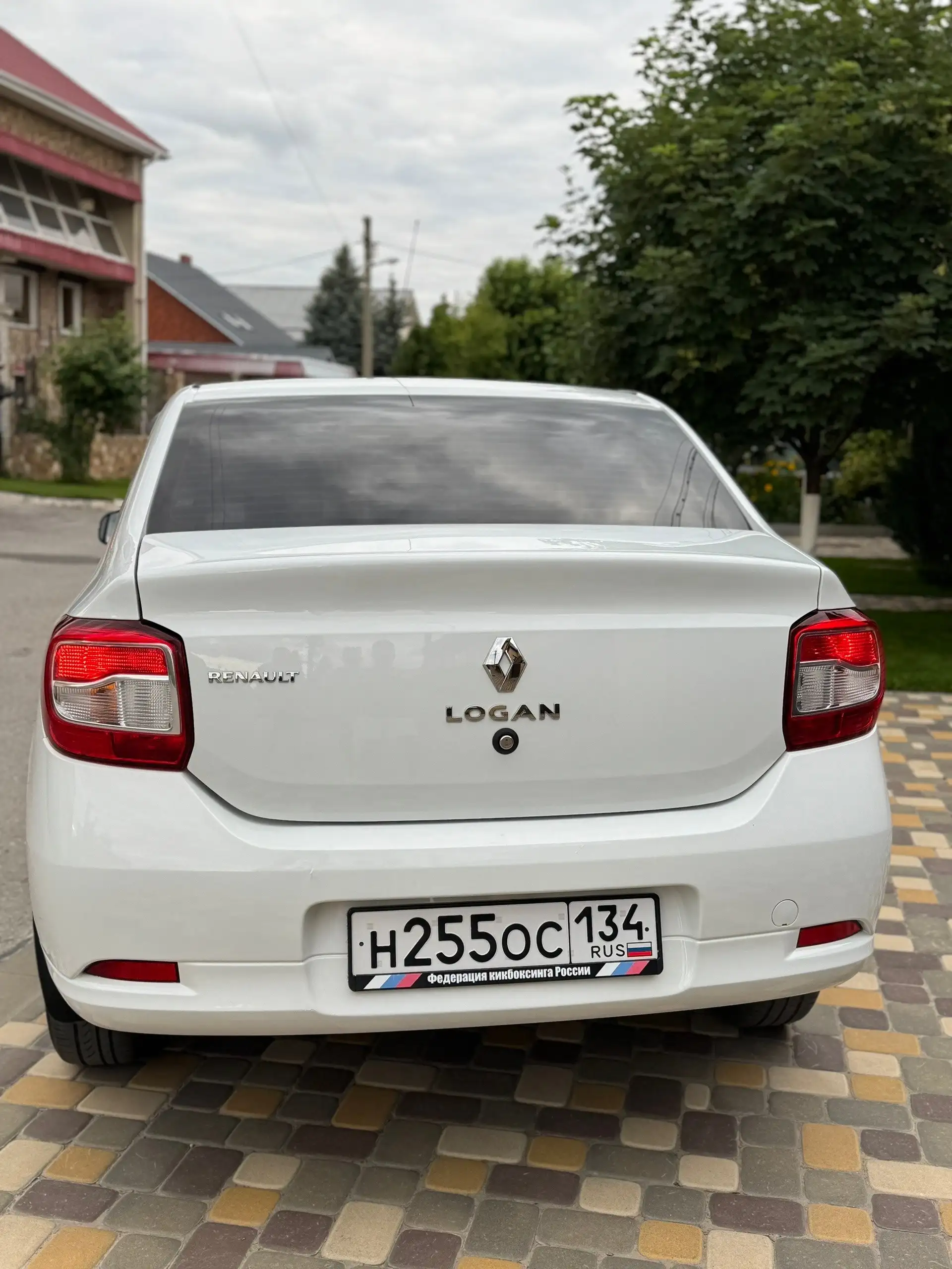 Renault Logan 2017 - Легковые авто (Авто) в Волгоград