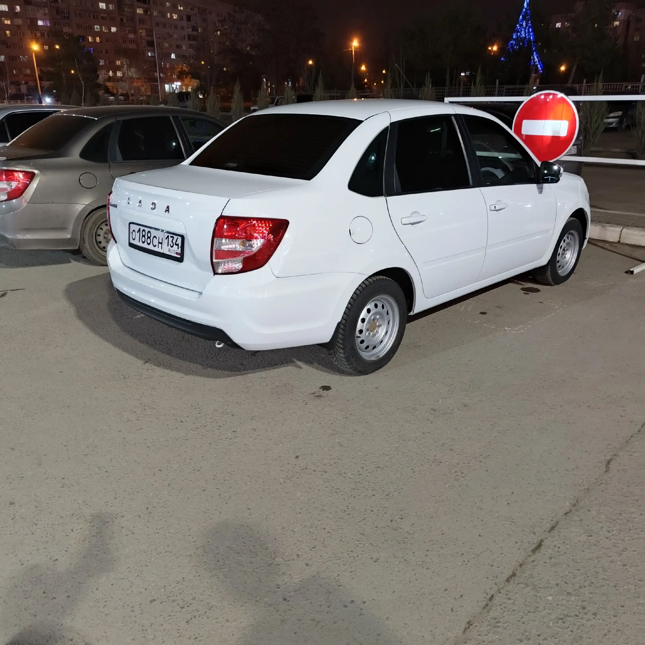 Lada Granta 2023 г.в. 40000 км - Легковые автомобили (Авто) в Волгоград