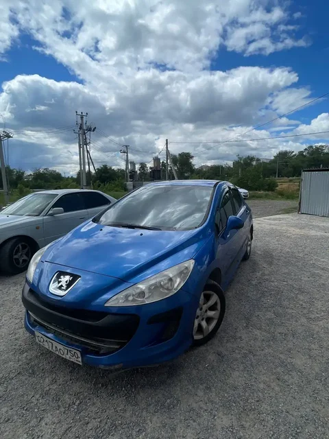 Пежо 308, 2009 год, механическая - Легковые автомобили в Волгоград