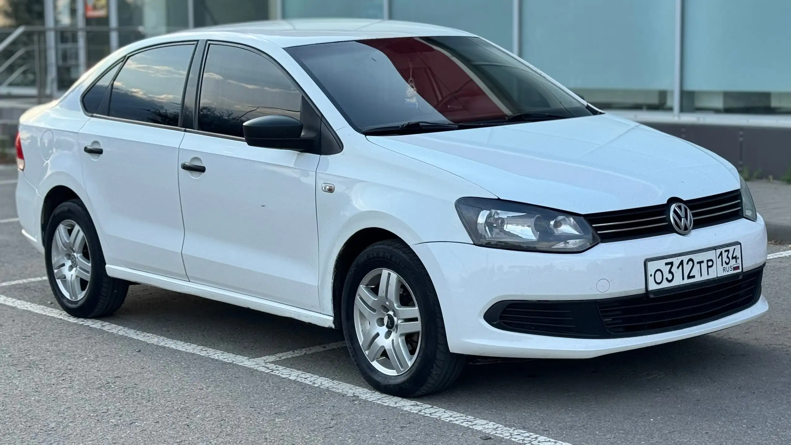Volkswagen Polo, 2013 г.в. - Легковые автомобили (Авто) в Волгоград
