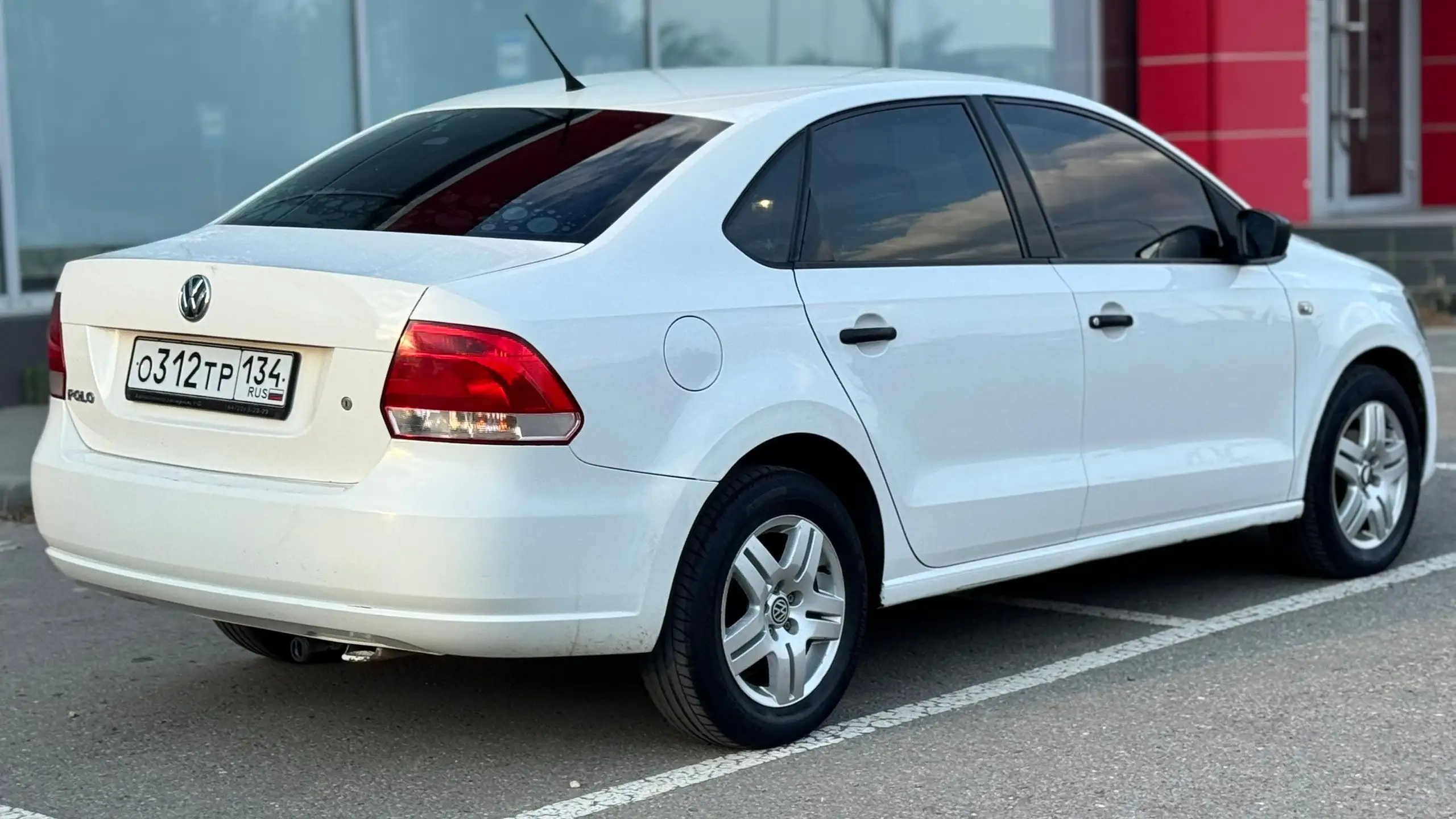 Volkswagen Polo, 2013 г.в. - Легковые автомобили (Авто) в Волгоград