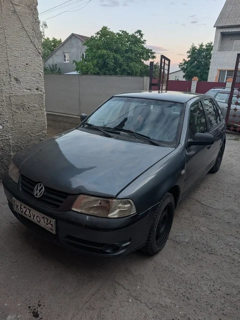Volkswagen Pointer 1.0 (2005) - Авто в Волгоград