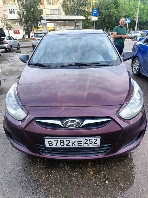 Hyundai Solaris 2013 - Авто в Волгоград