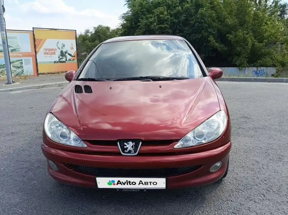 Peugeot 206 1.4 AT - Легковые автомобили (Авто) в Волгоград