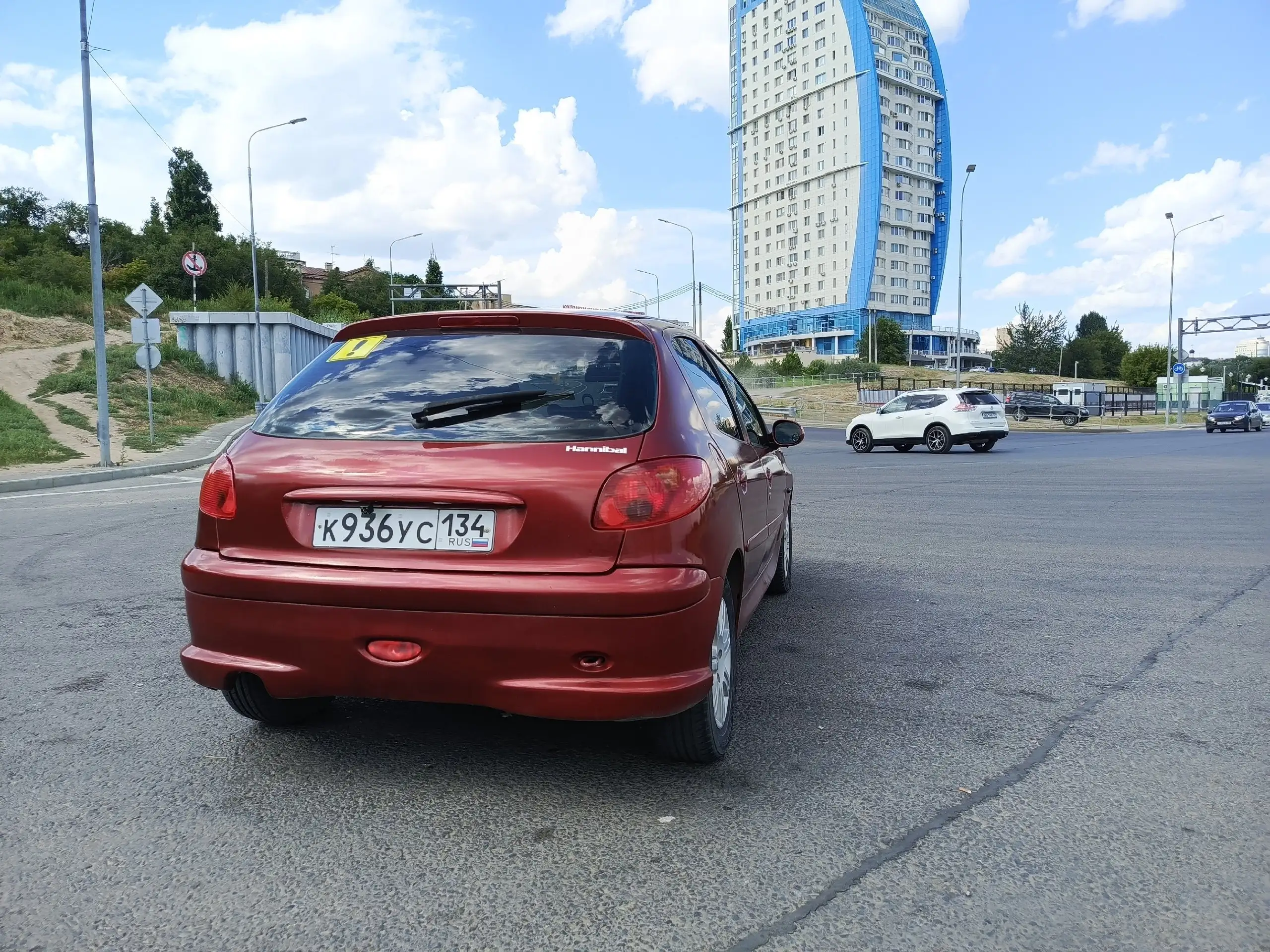 Peugeot 206 1.4 AT - Легковые автомобили (Авто) в Волгоград