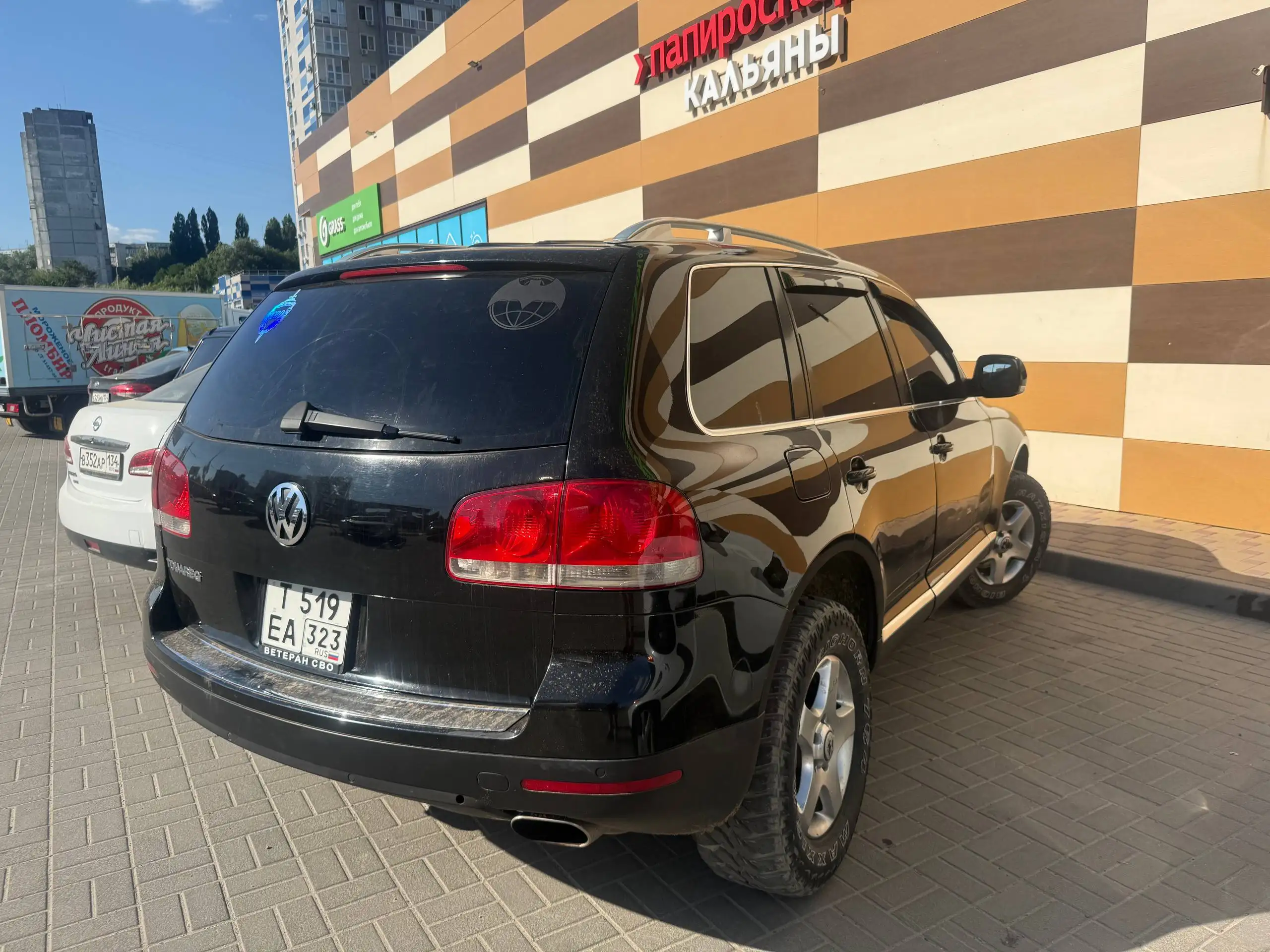 Volkswagen Touareg 2005 4.2 - Внедорожники (Авто) в Волгоград
